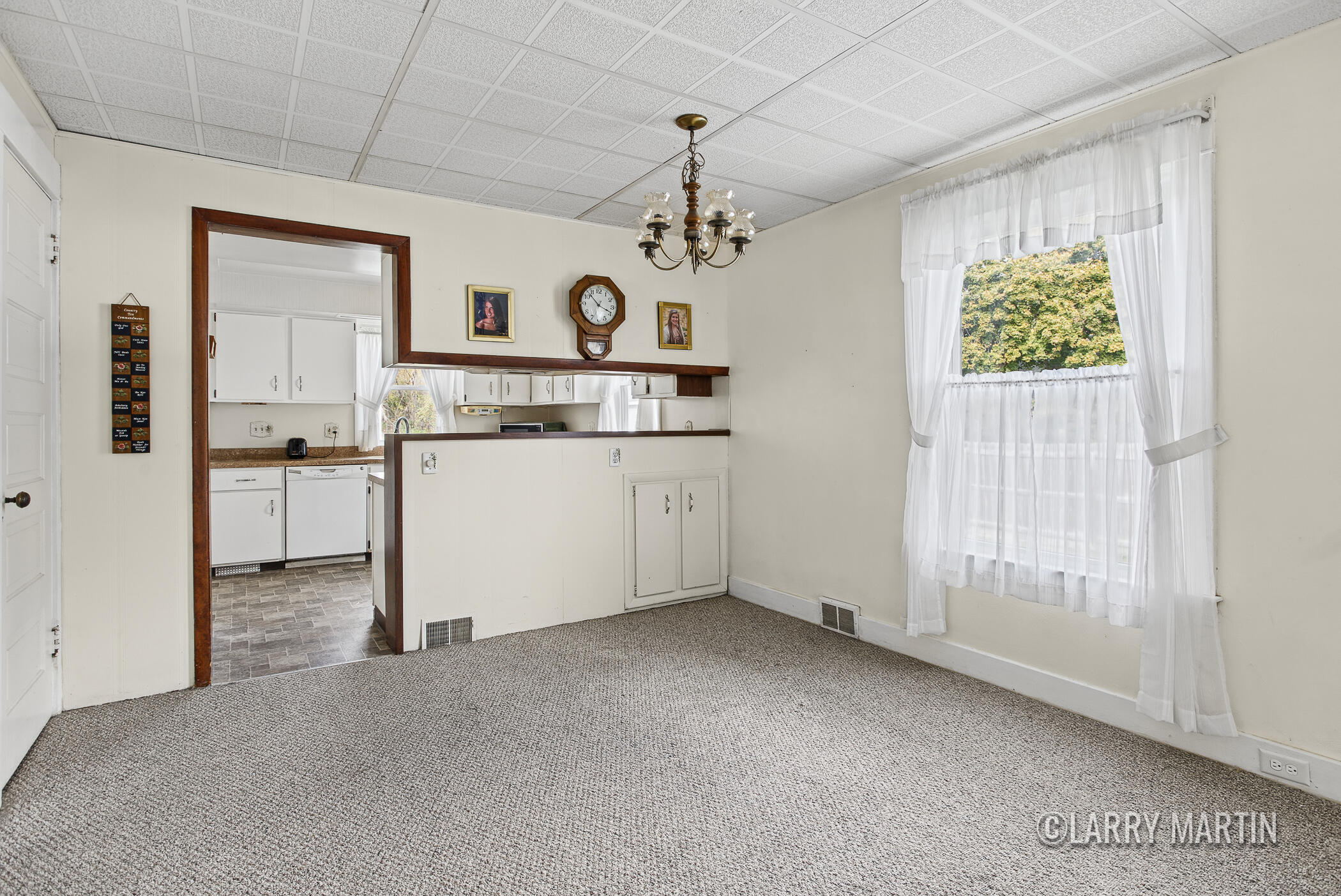 1779 Kinney Avenue NW Grand Rapids MI 49534