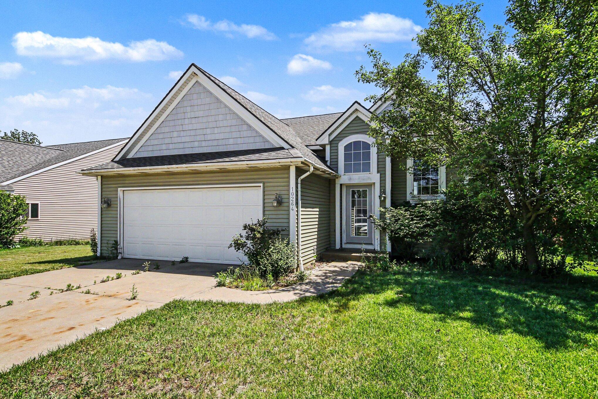 10264 Summerwood Drive Zeeland MI 49464