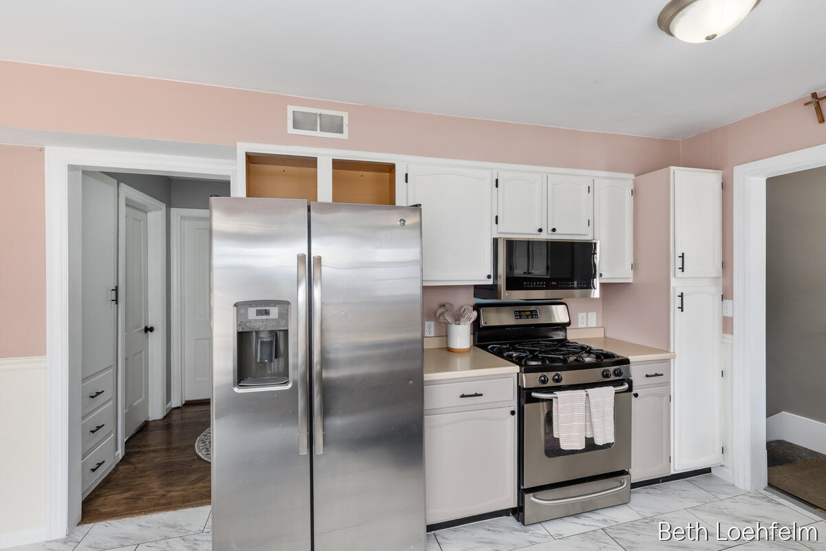 847 N Ottillia Street SE Grand Rapids MI 49507