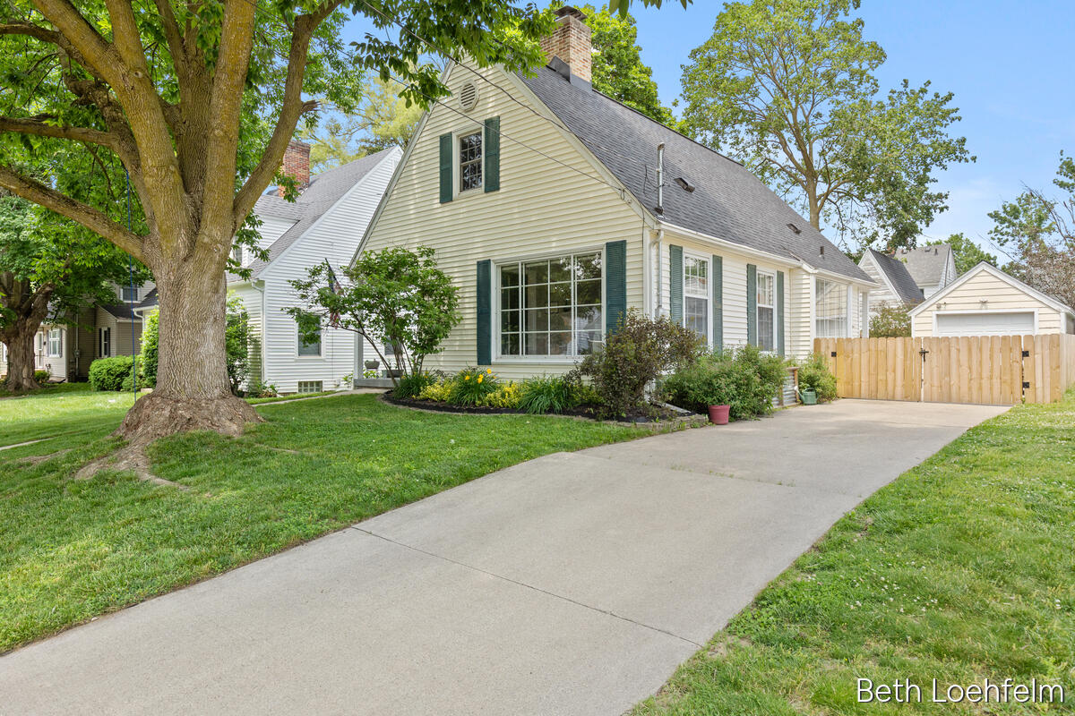 847 N Ottillia Street SE Grand Rapids MI 49507