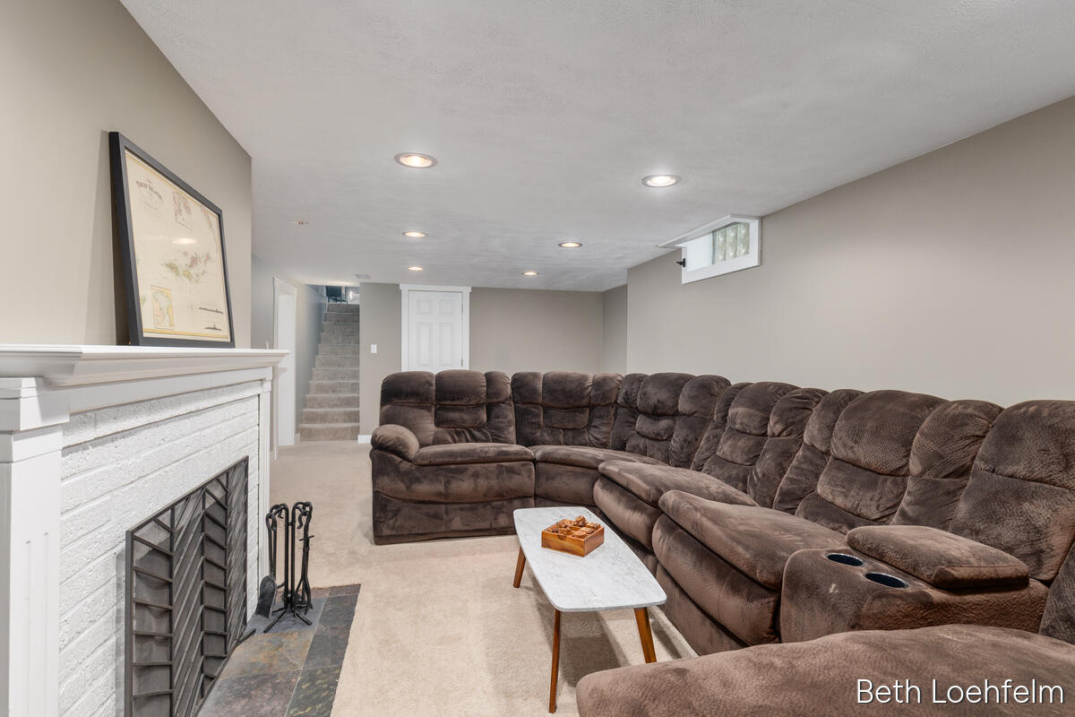847 N Ottillia Street SE Grand Rapids MI 49507