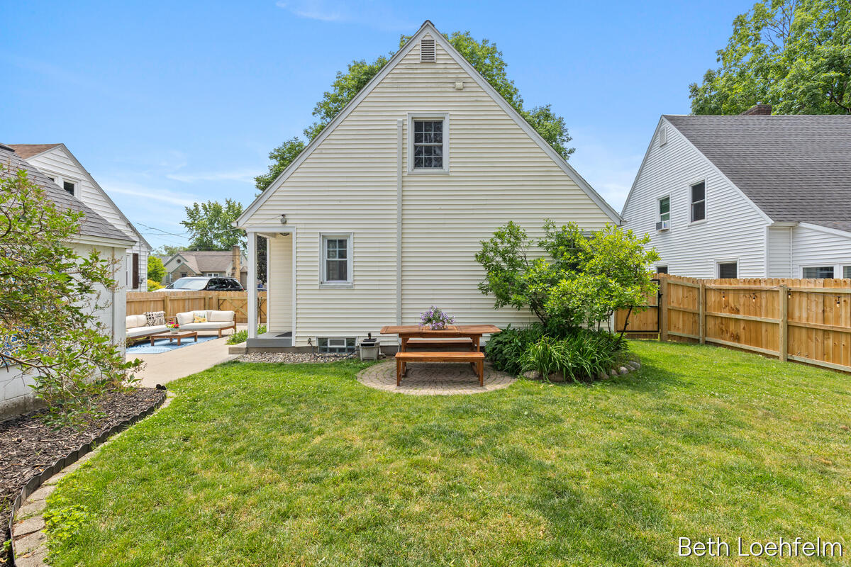 847 N Ottillia Street SE Grand Rapids MI 49507