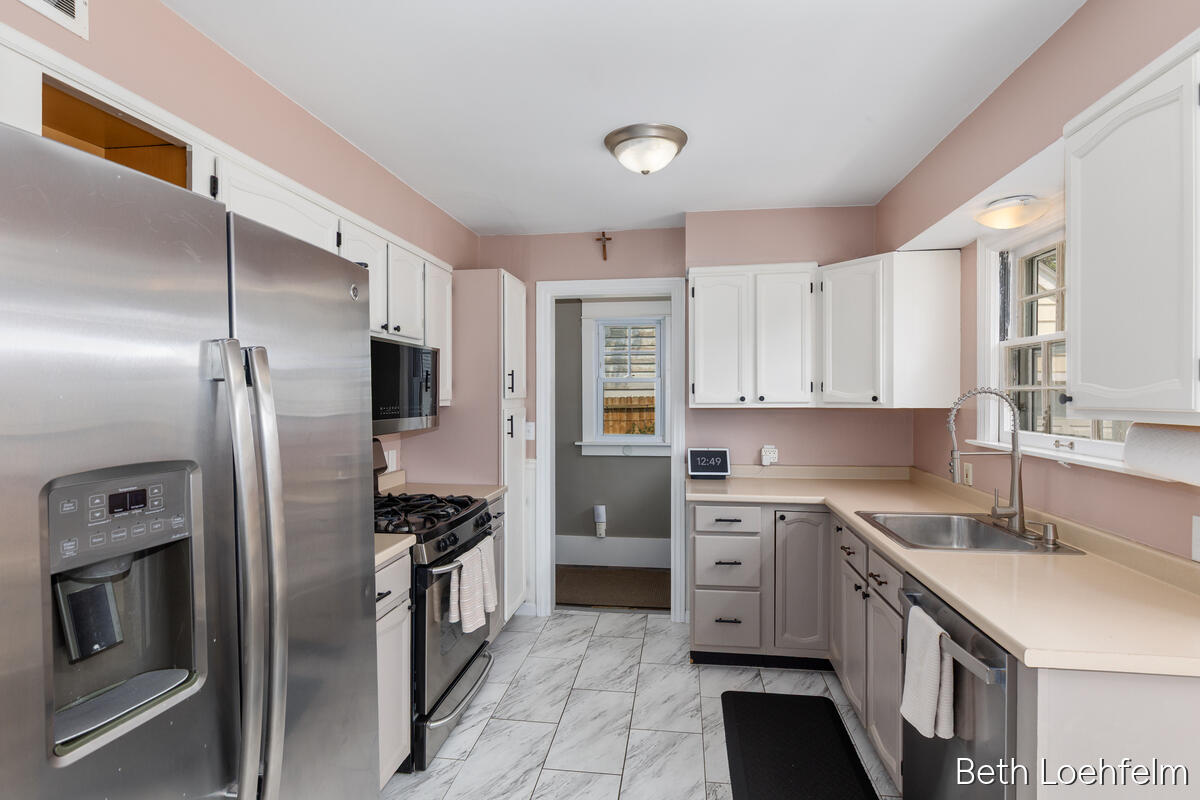 847 N Ottillia Street SE Grand Rapids MI 49507
