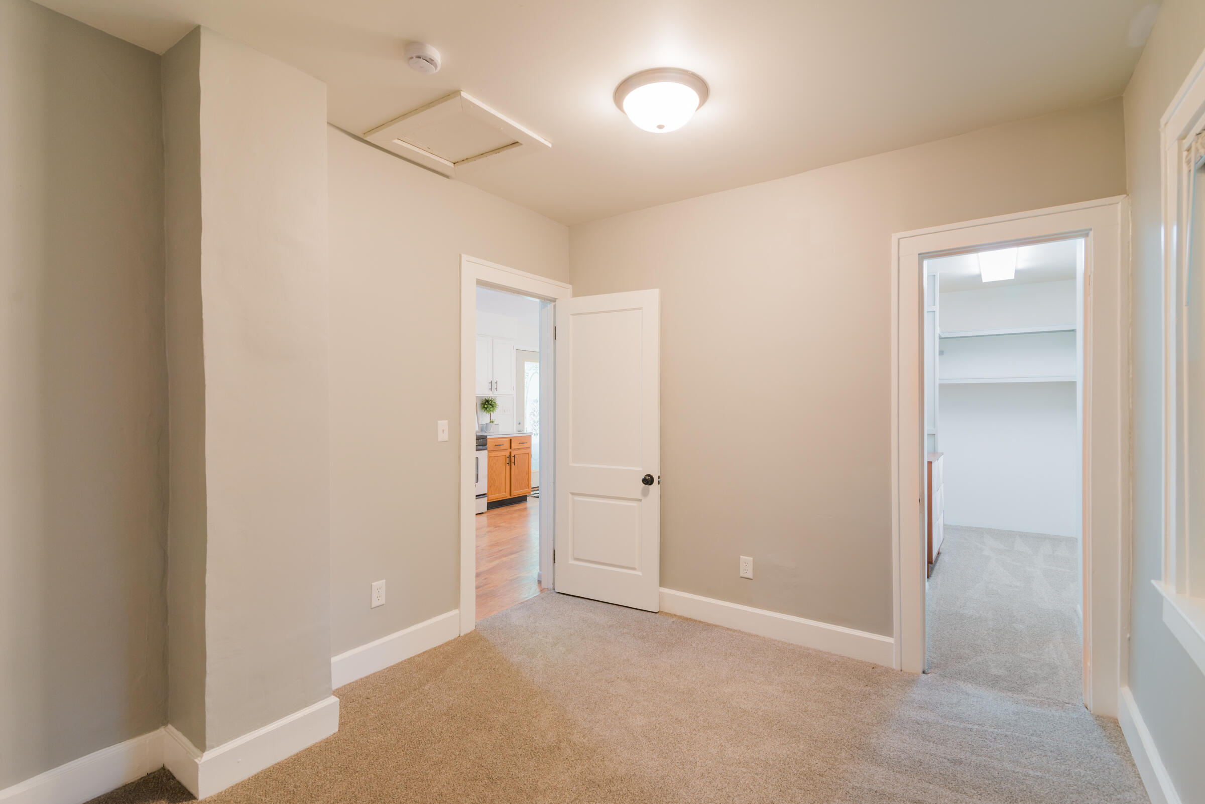 1054 Haines Street NW Grand Rapids MI 49504