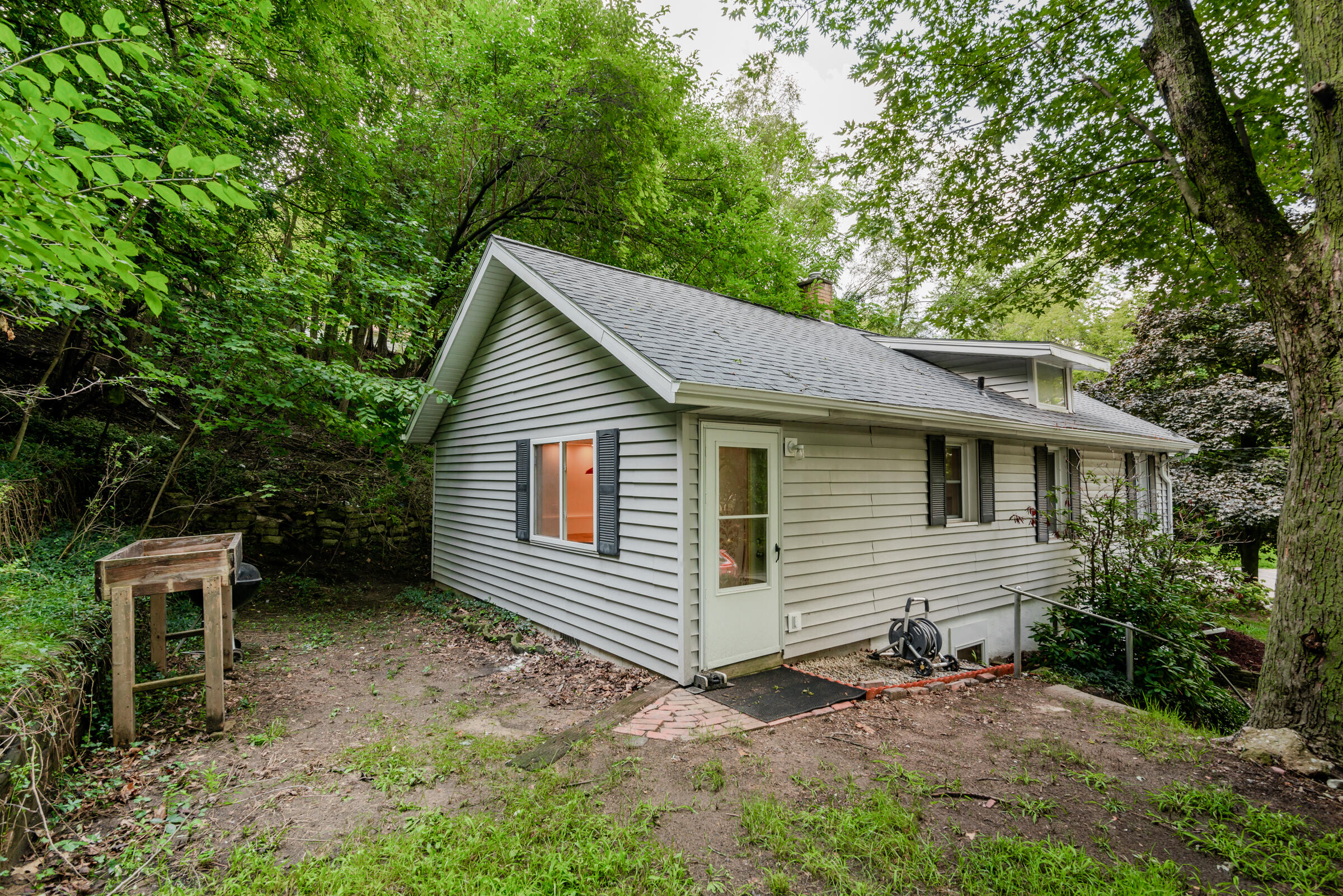 1054 Haines Street NW Grand Rapids MI 49504