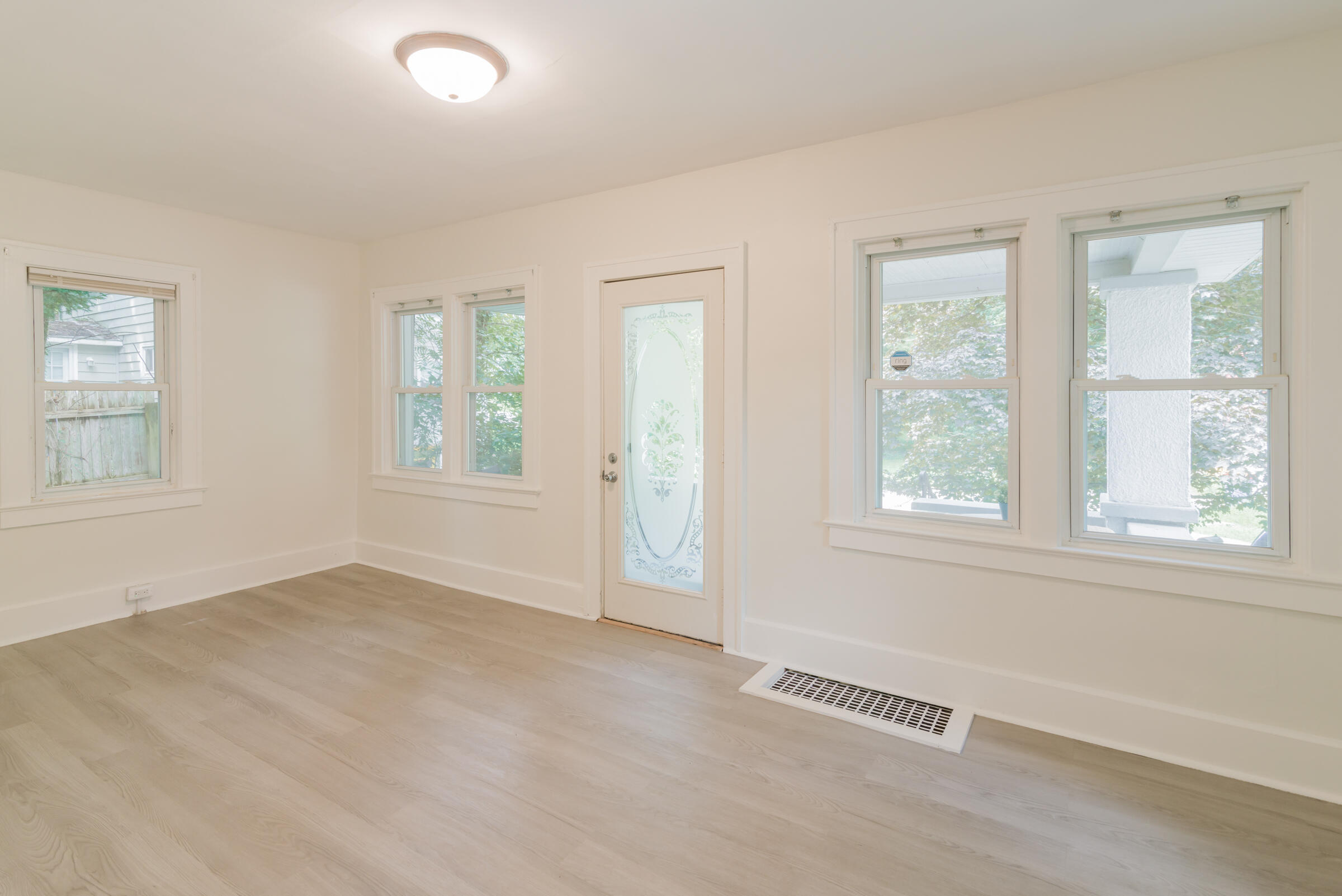 1054 Haines Street NW Grand Rapids MI 49504