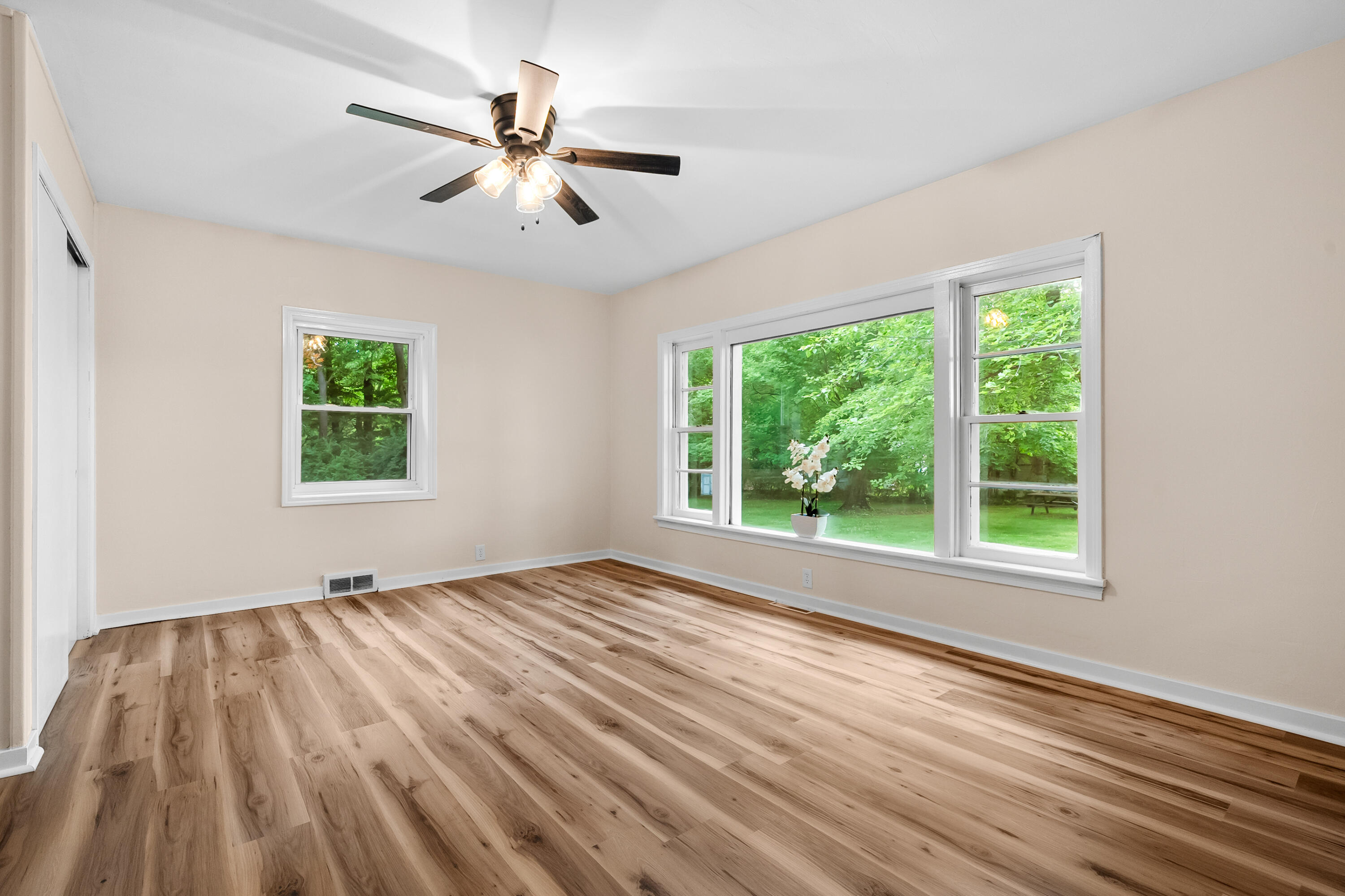205 Sassafras Street Coloma MI 49038