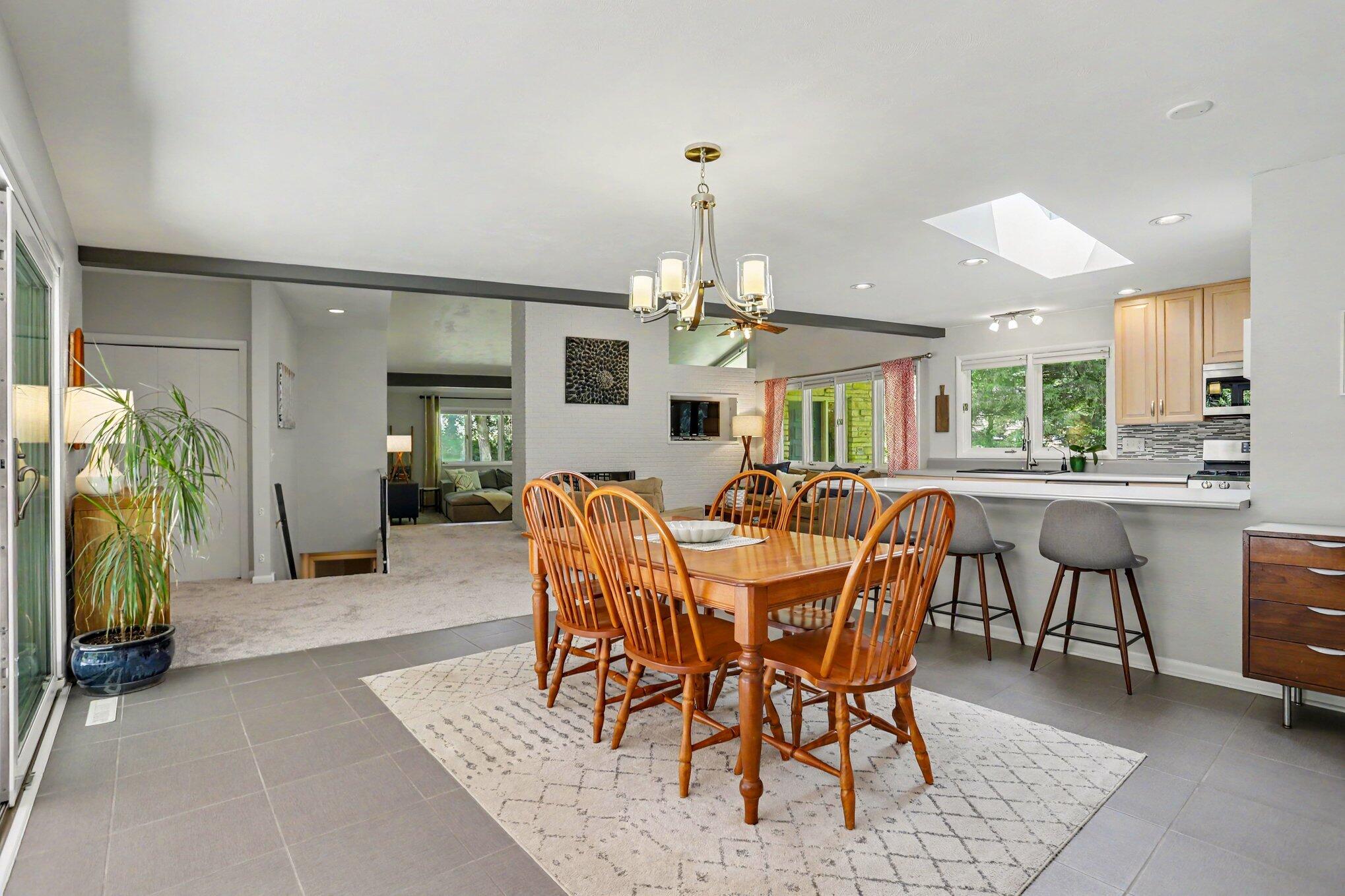 6028 Manorwood Drive Kalamazoo MI 49009