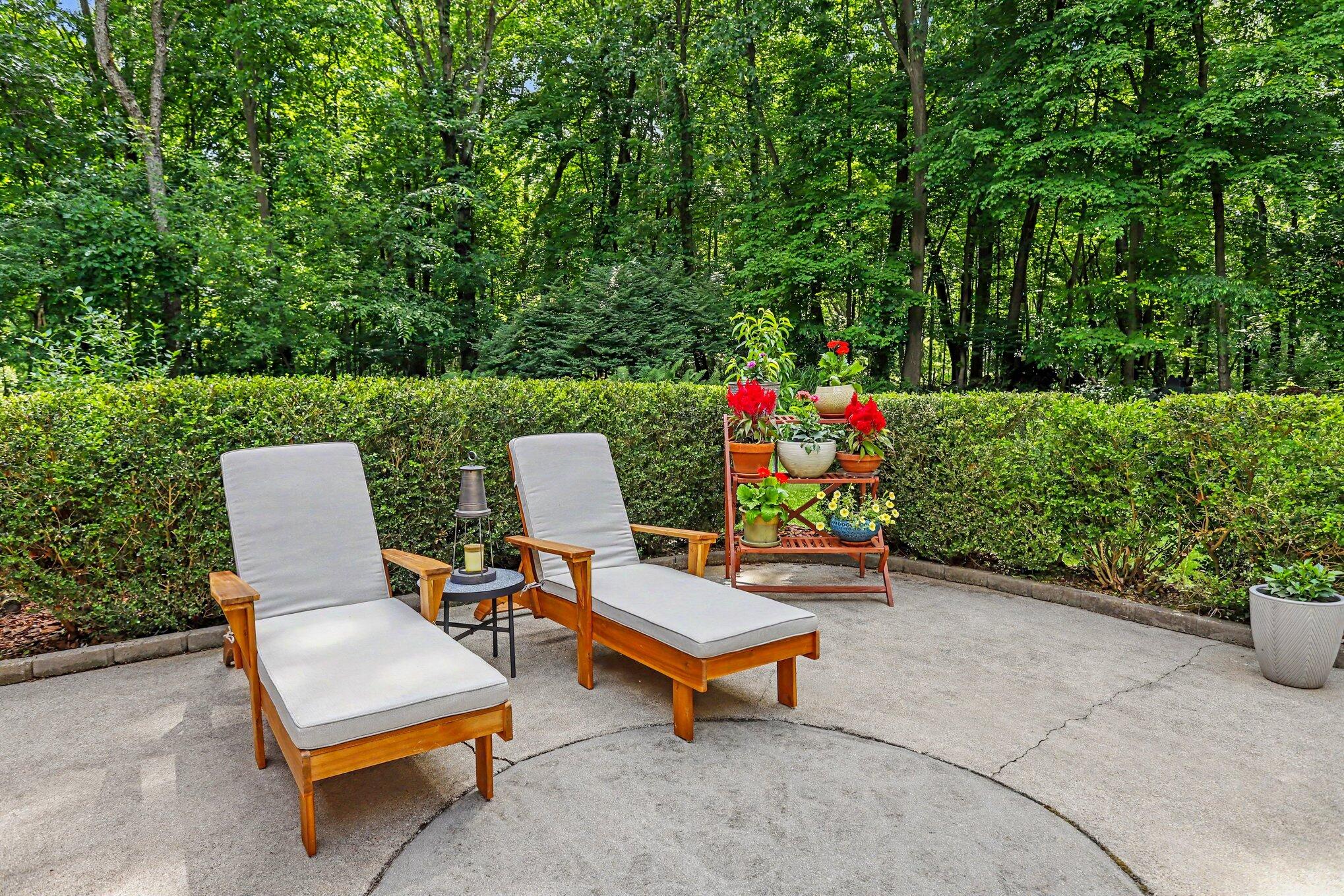 6028 Manorwood Drive Kalamazoo MI 49009