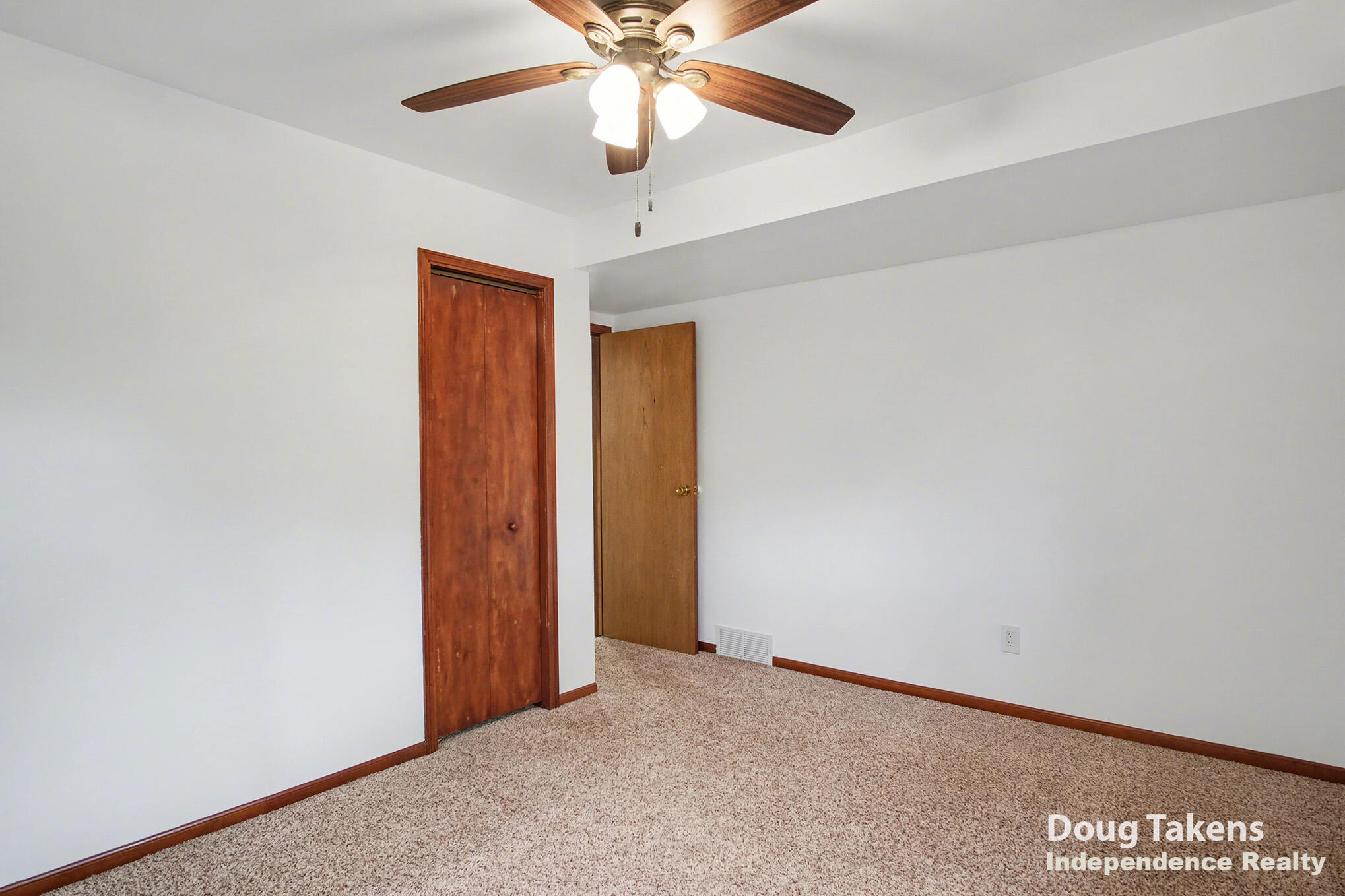 5705 Coit Avenue NE Grand Rapids MI 49525