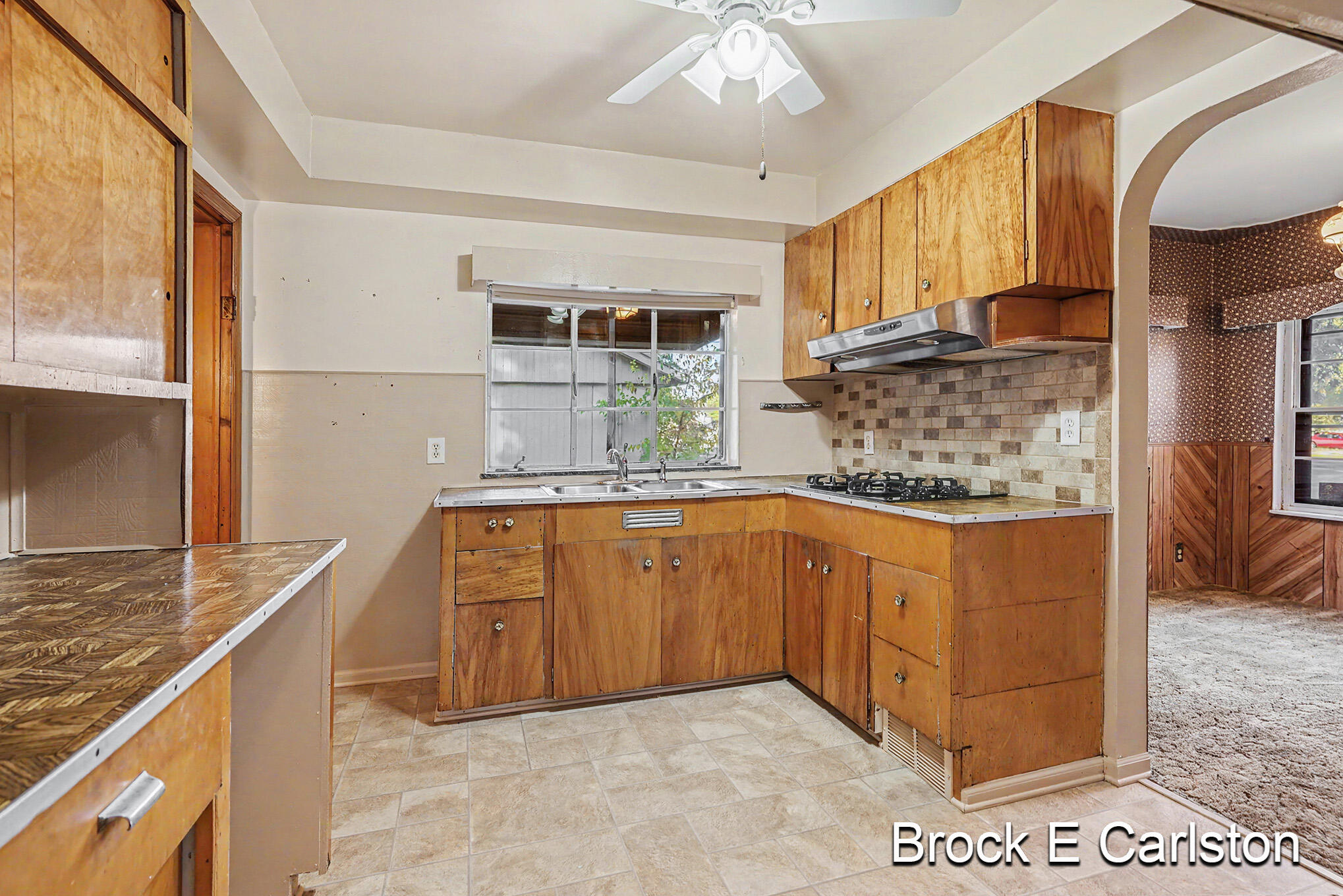 1711 Langeland Avenue Muskegon MI 49442