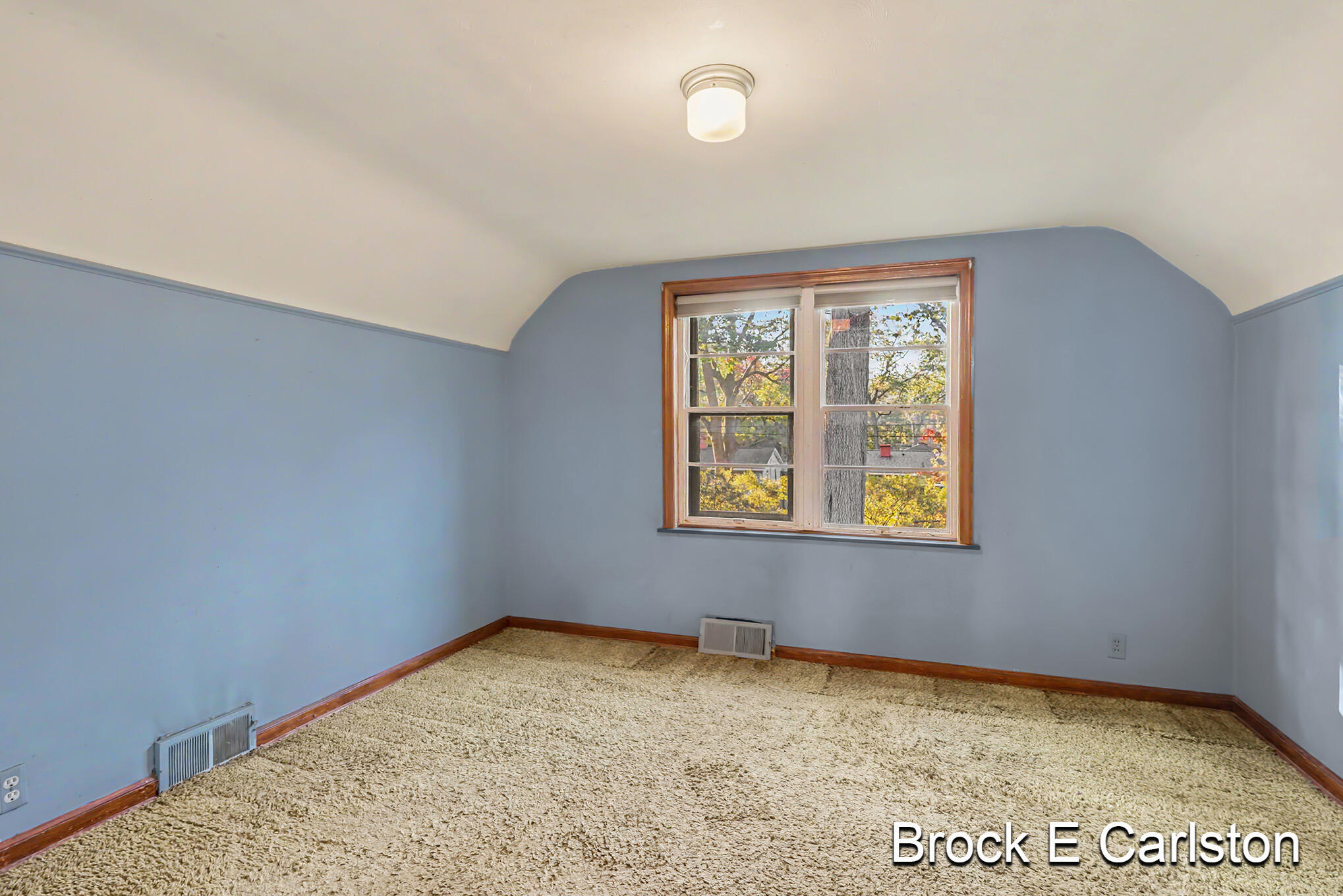 1711 Langeland Avenue Muskegon MI 49442