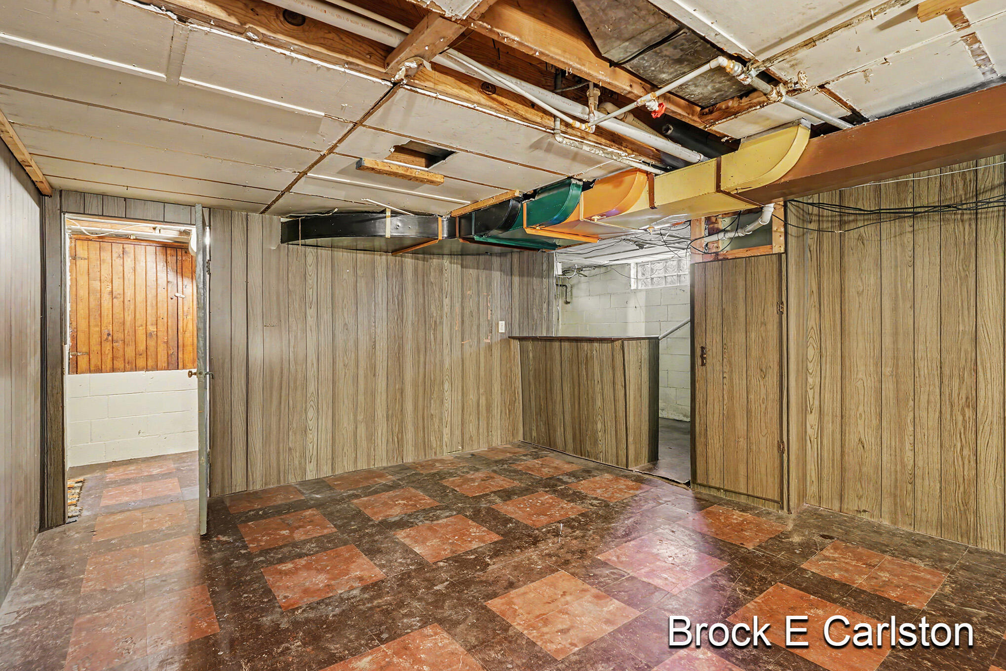 1711 Langeland Avenue Muskegon MI 49442