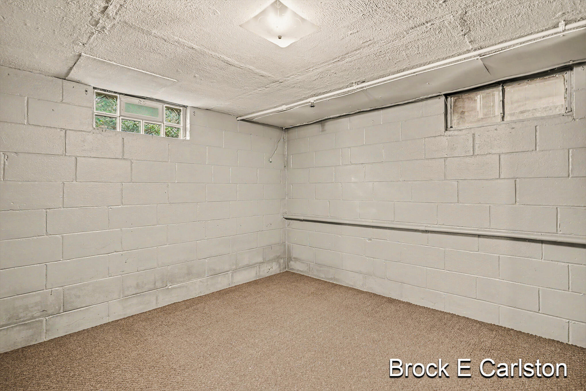 1711 Langeland Avenue Muskegon MI 49442