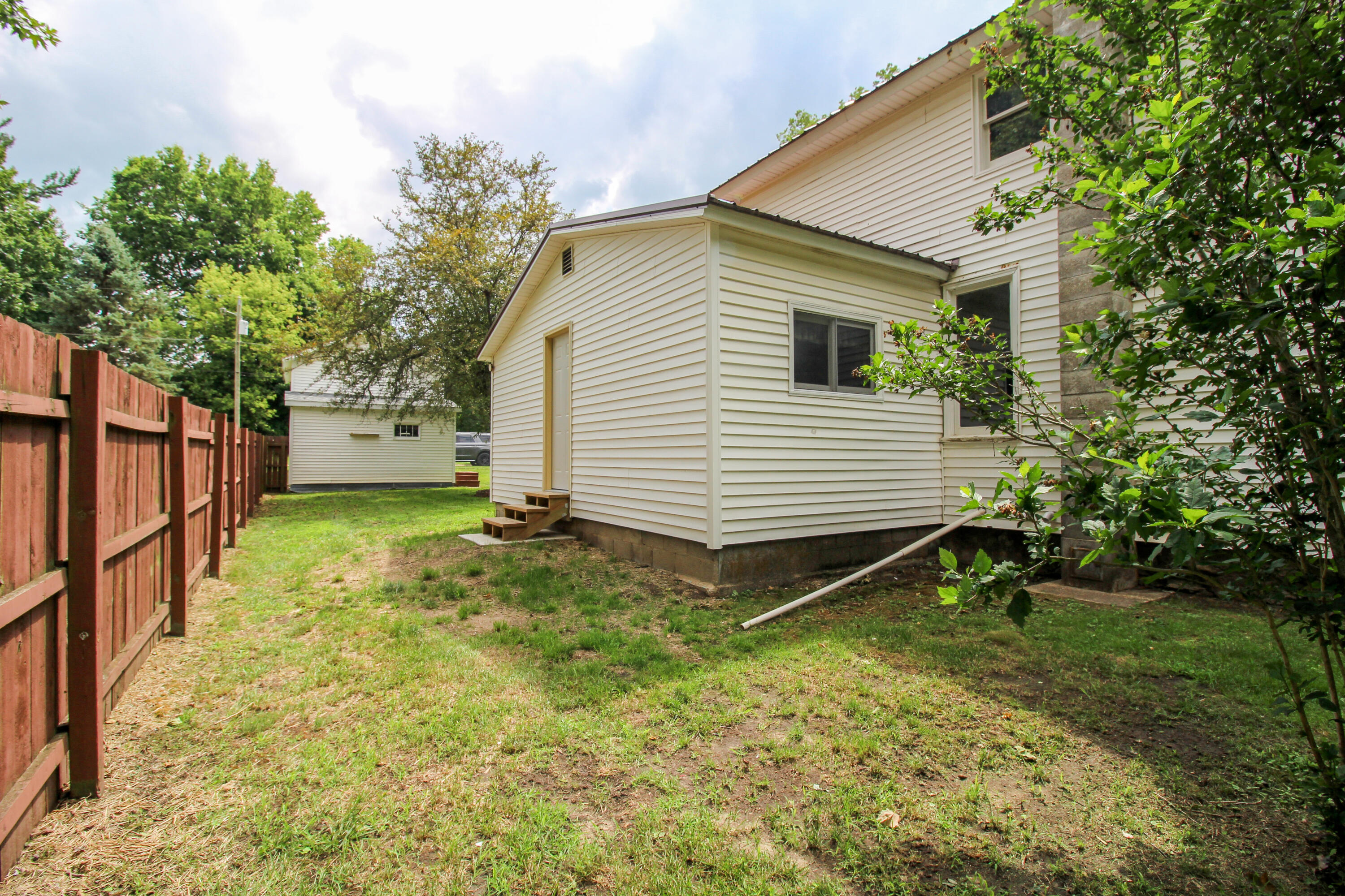 617 E Read Street Marcellus MI 49067