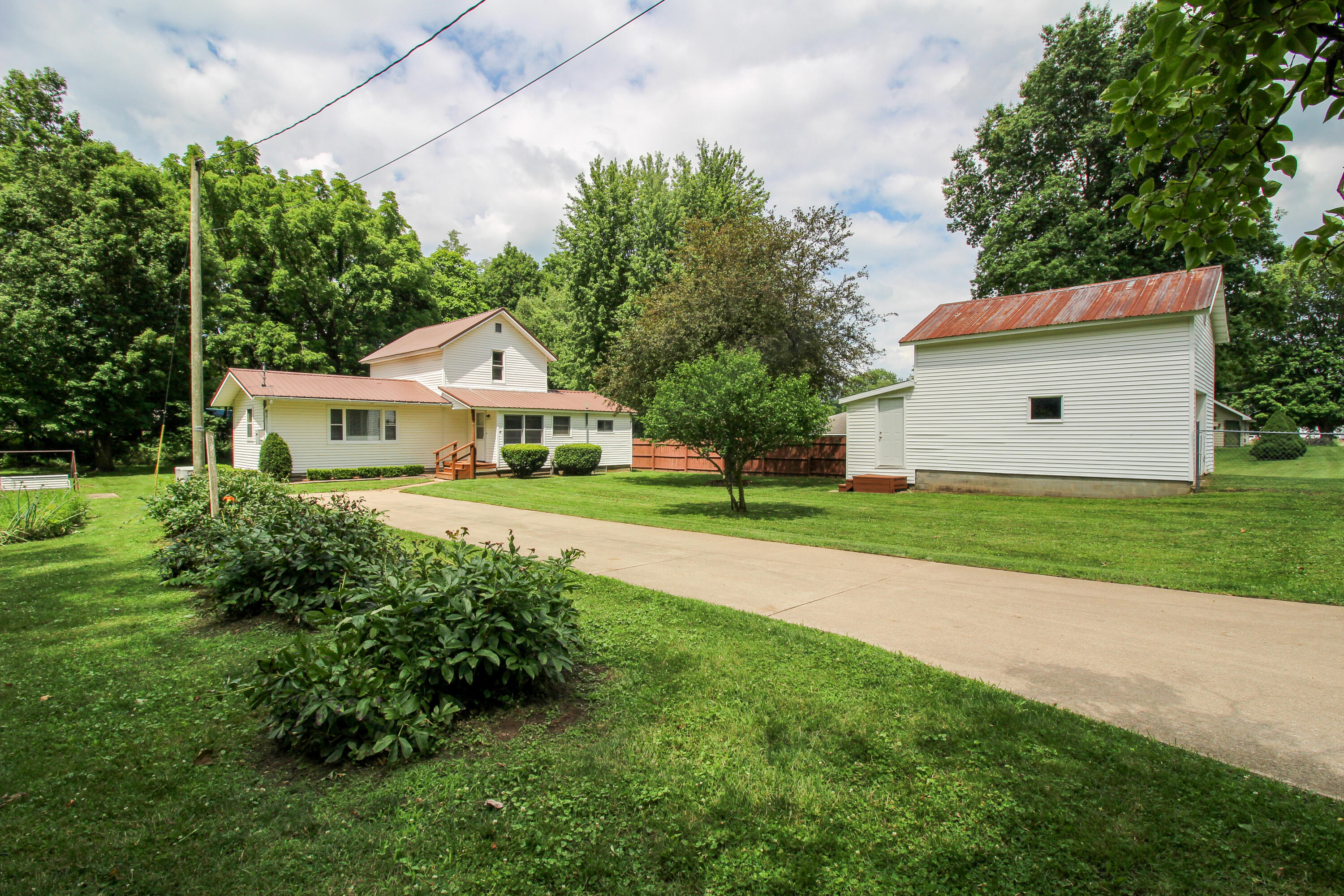 617 E Read Street Marcellus MI 49067