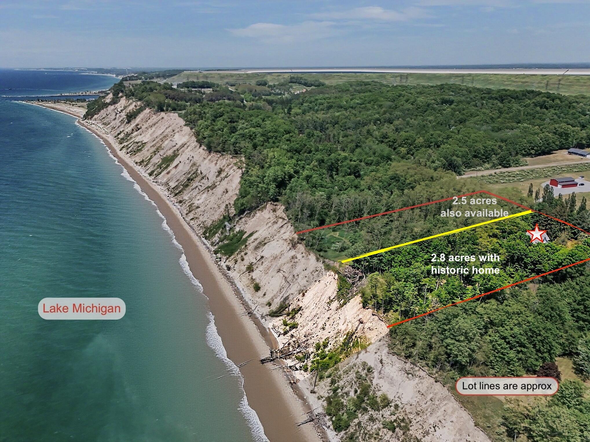 4539 S Lakeshore Drive Ludington MI 49431