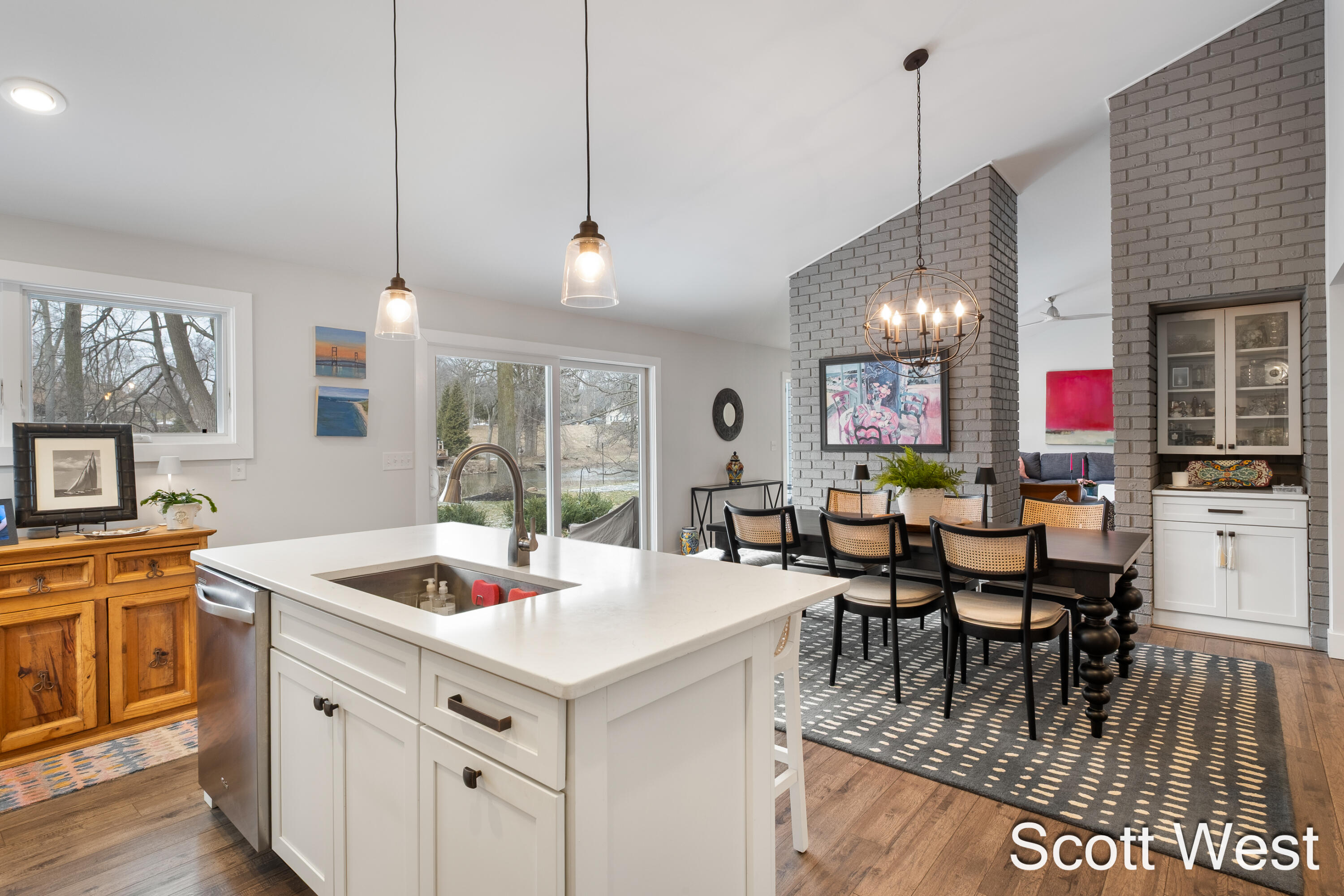 2909 Cascade Springs Drive SE Grand Rapids MI 49546