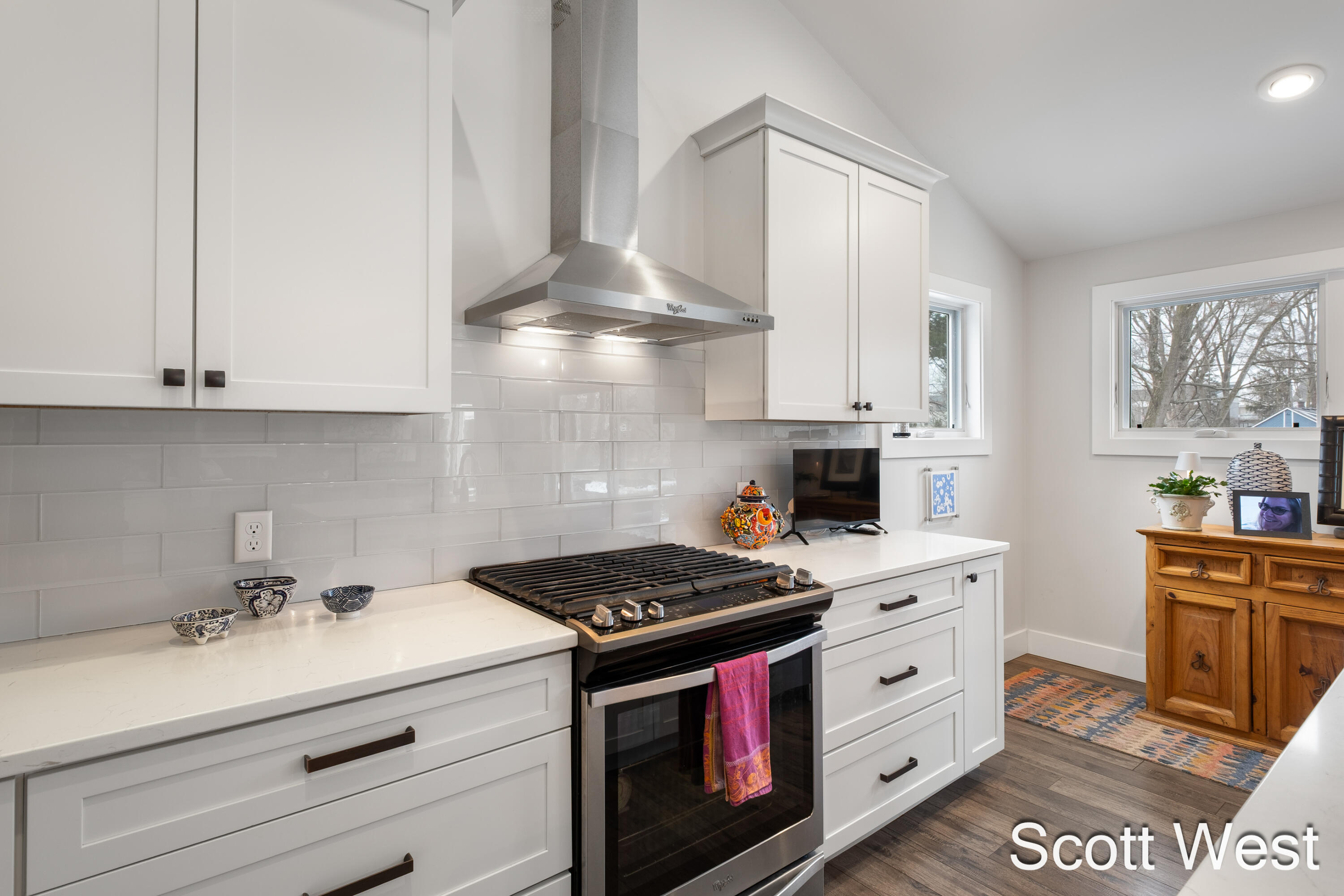 2909 Cascade Springs Drive SE Grand Rapids MI 49546