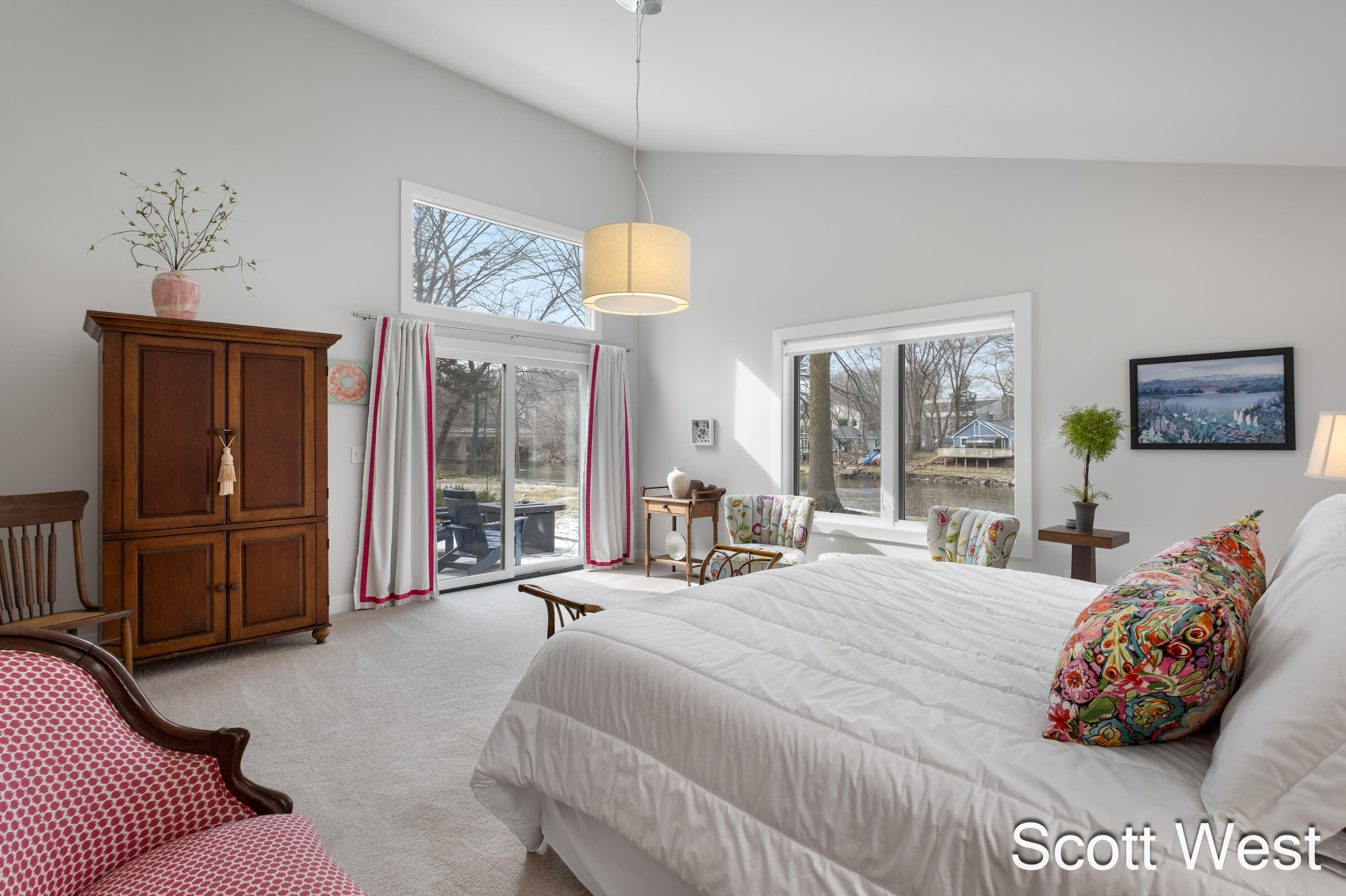 2909 Cascade Springs Drive SE Grand Rapids MI 49546