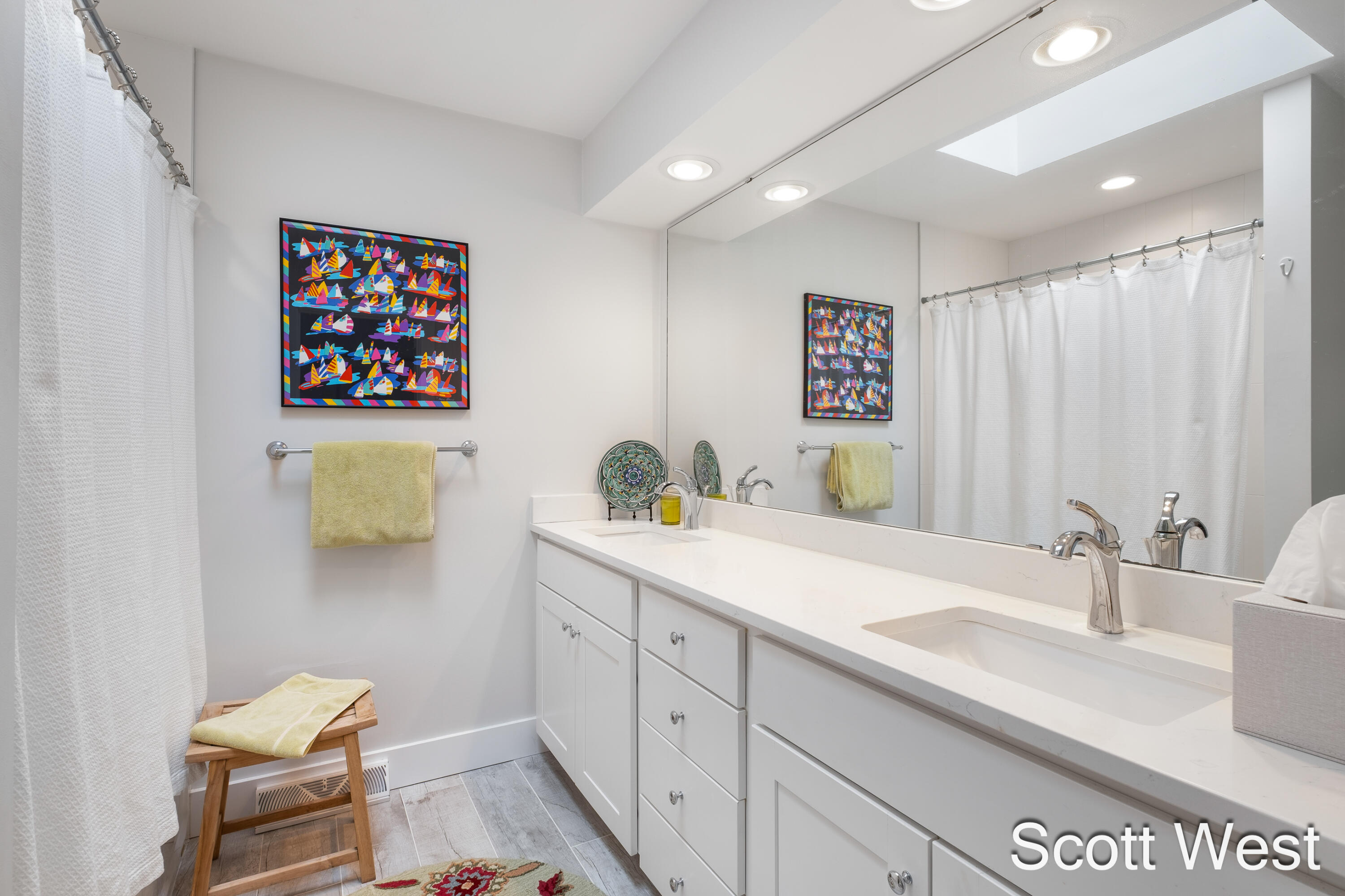 2909 Cascade Springs Drive SE Grand Rapids MI 49546