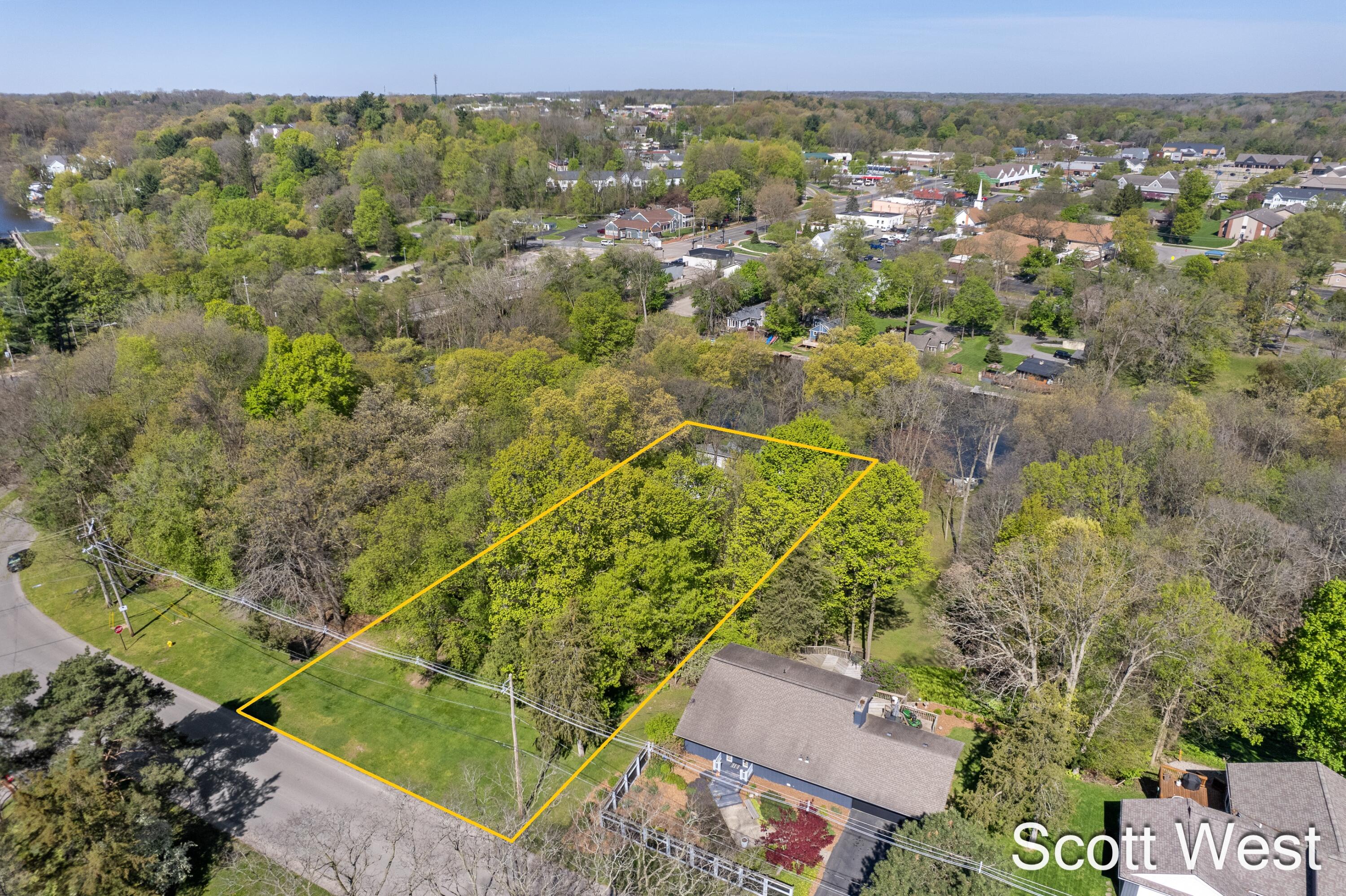2909 Cascade Springs Drive SE Grand Rapids MI 49546