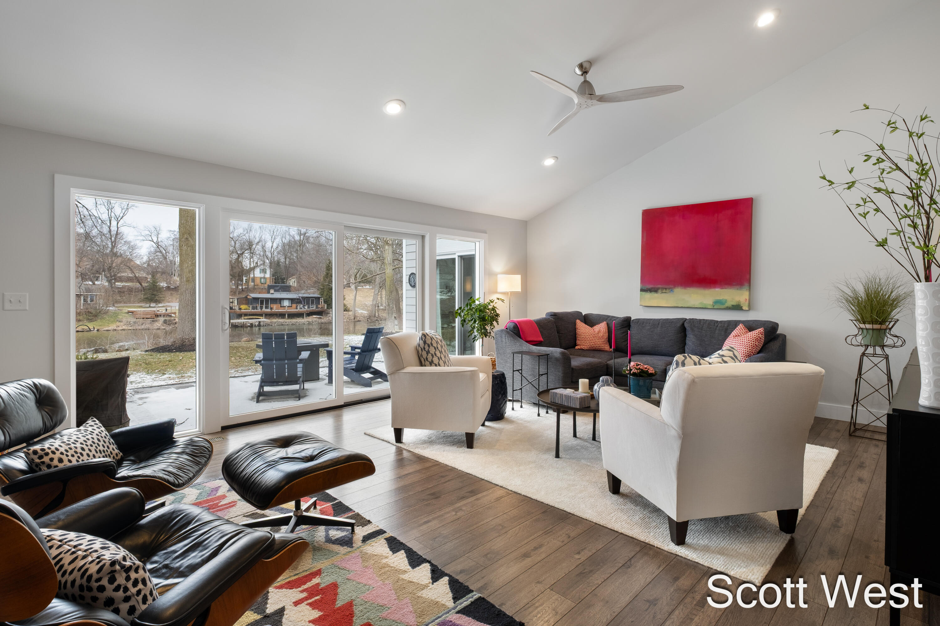 2909 Cascade Springs Drive SE Grand Rapids MI 49546