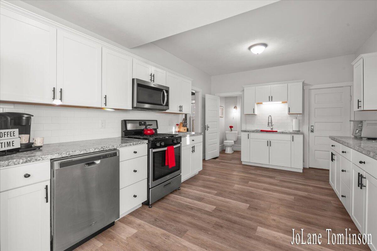 3274 Briggs Blvd Boulevard NE Grand Rapids MI 49525