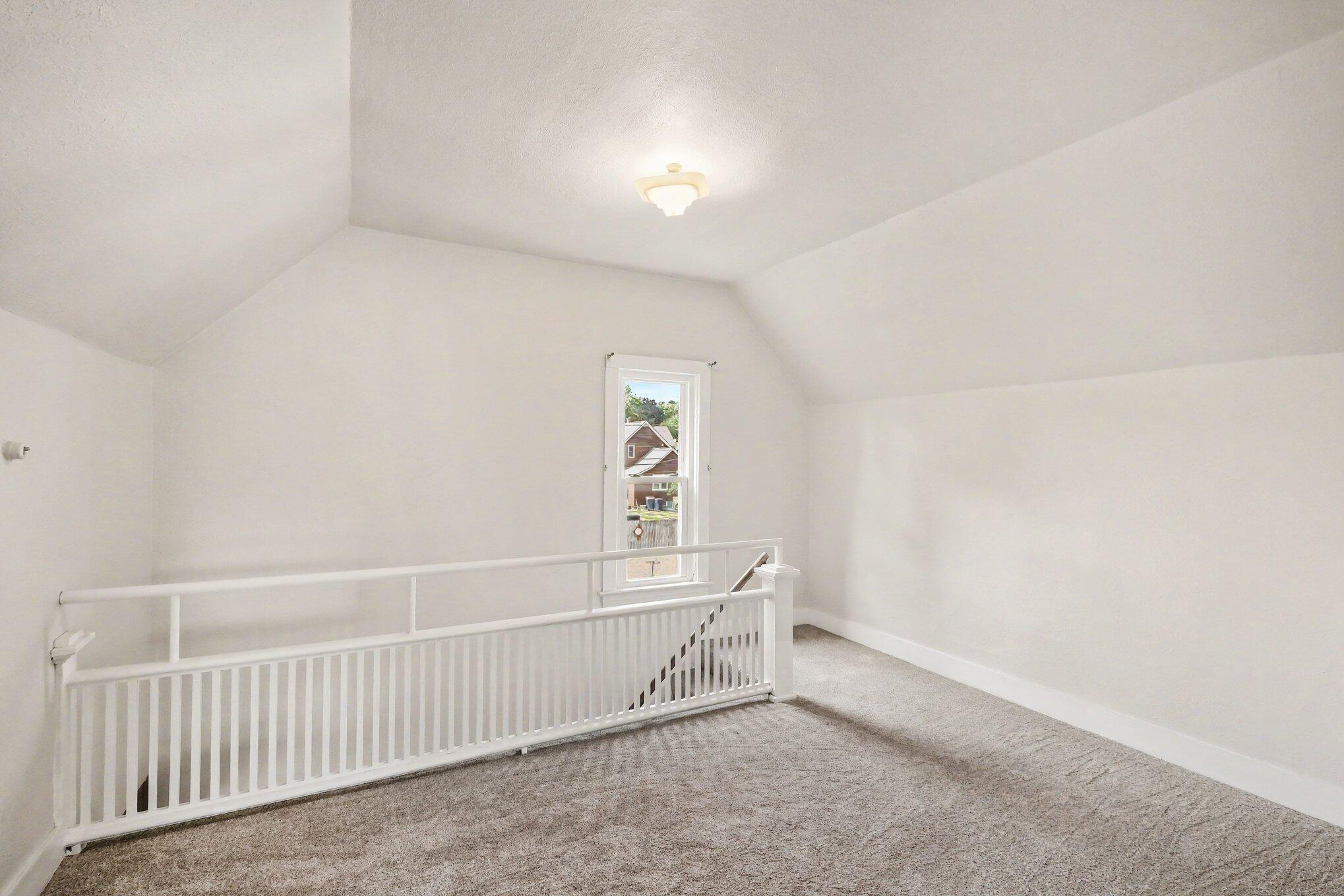 360 W 18th Street Holland MI 49423