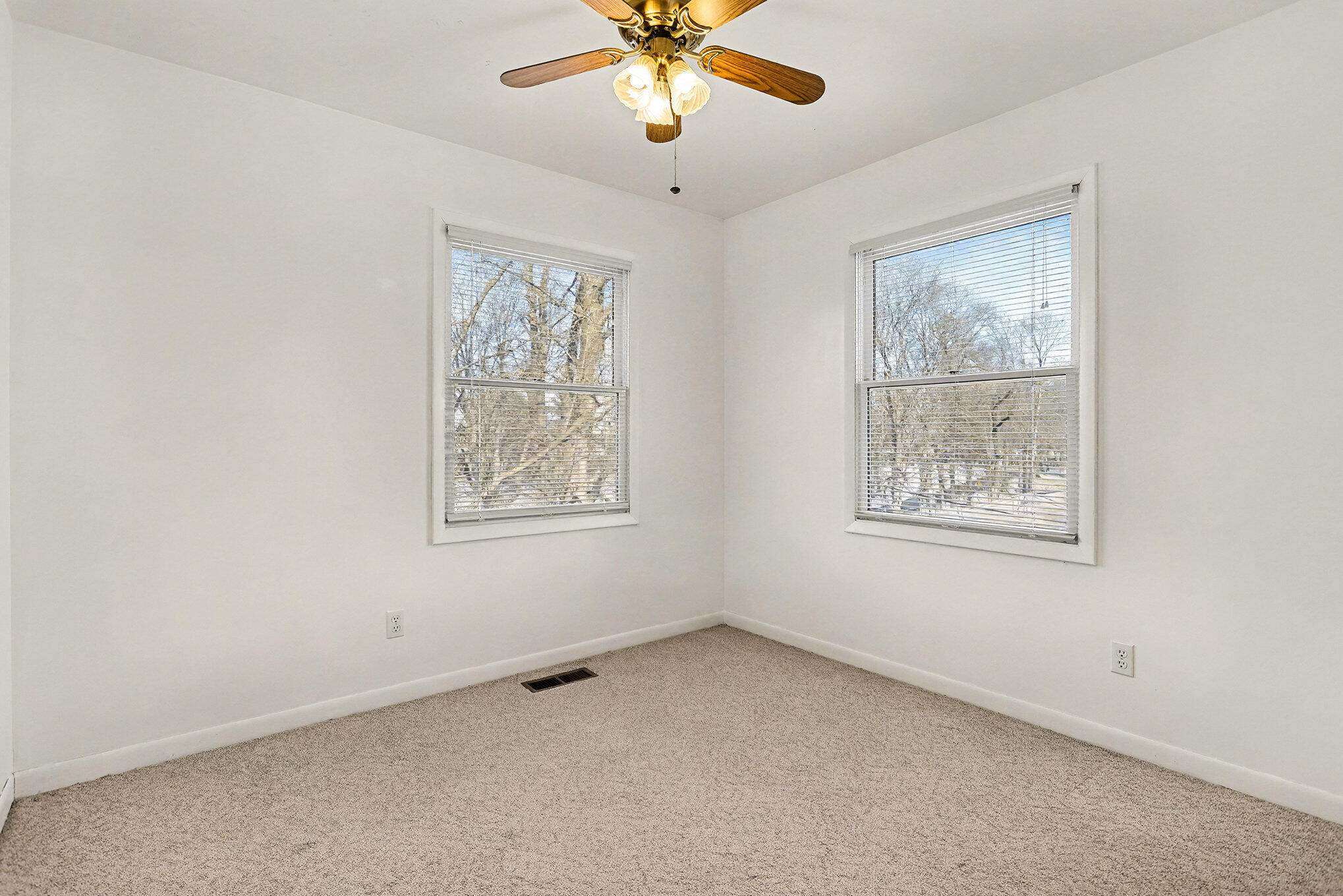 61100 Quinnesec Road Cassopolis MI 49031