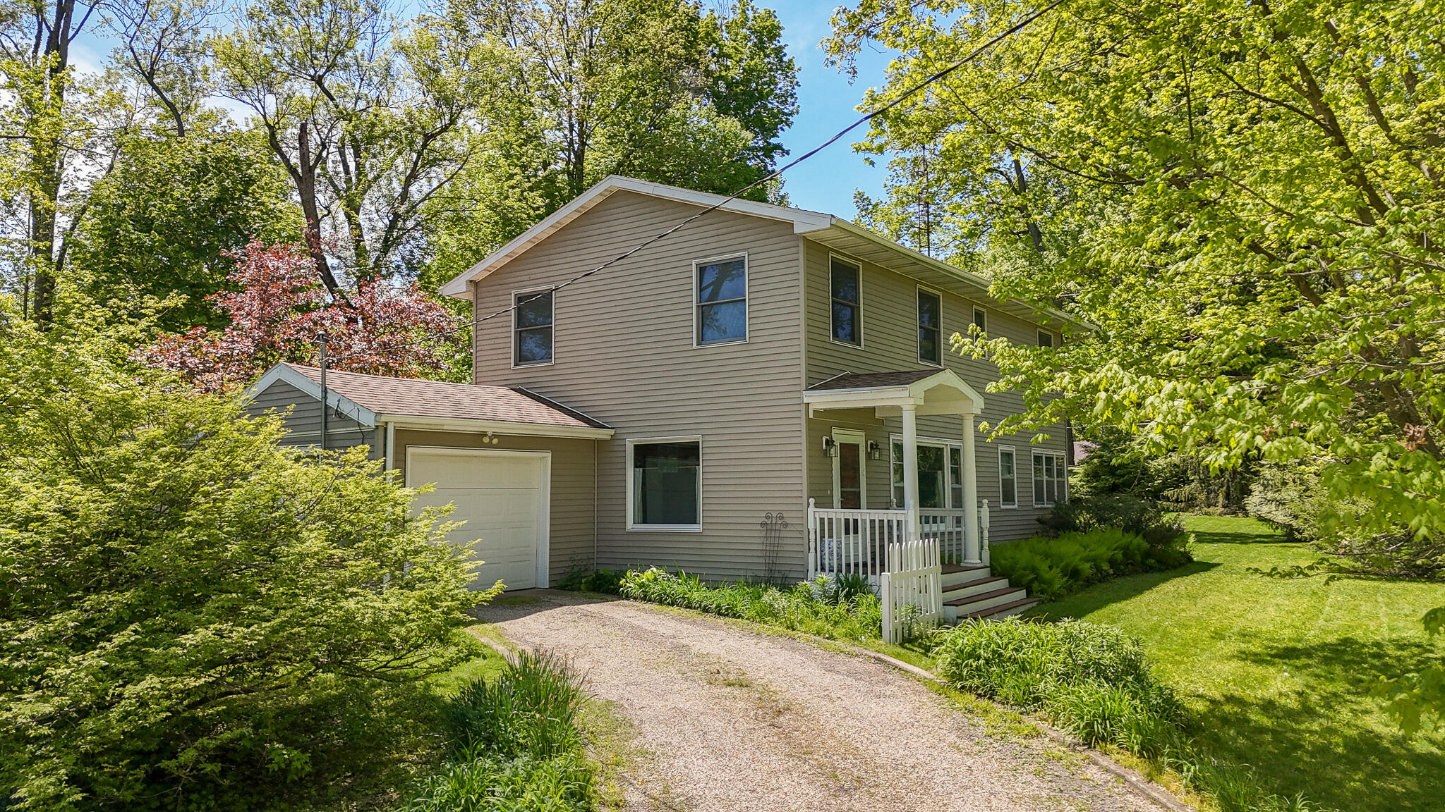 61100 Quinnesec Road Cassopolis MI 49031