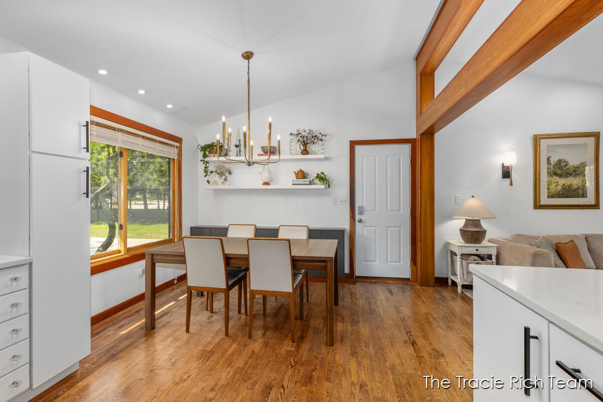 2184 Woodcliff Avenue SE Grand Rapids MI 49546
