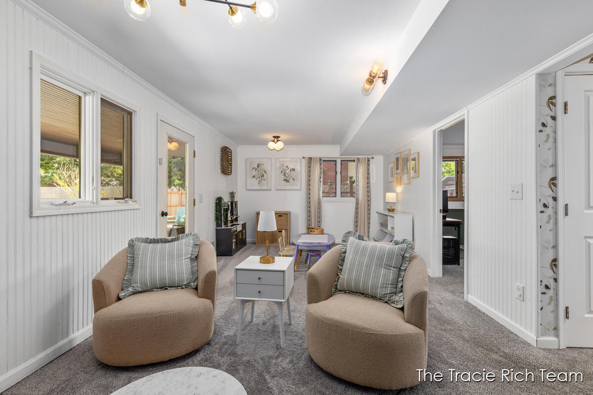 2184 Woodcliff Avenue SE Grand Rapids MI 49546