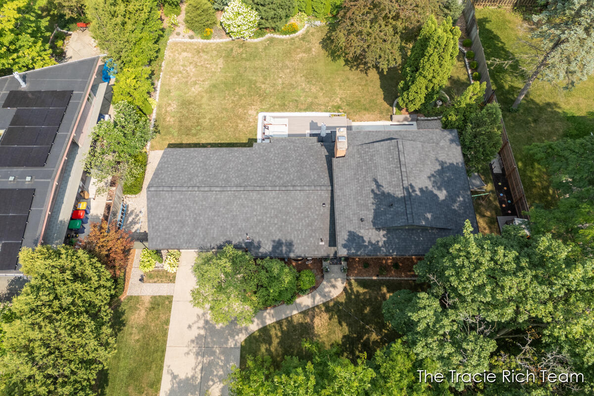2184 Woodcliff Avenue SE Grand Rapids MI 49546