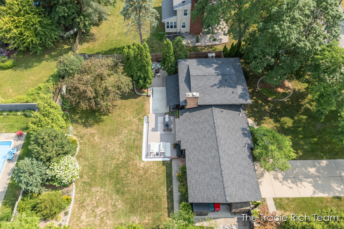 2184 Woodcliff Avenue SE Grand Rapids MI 49546