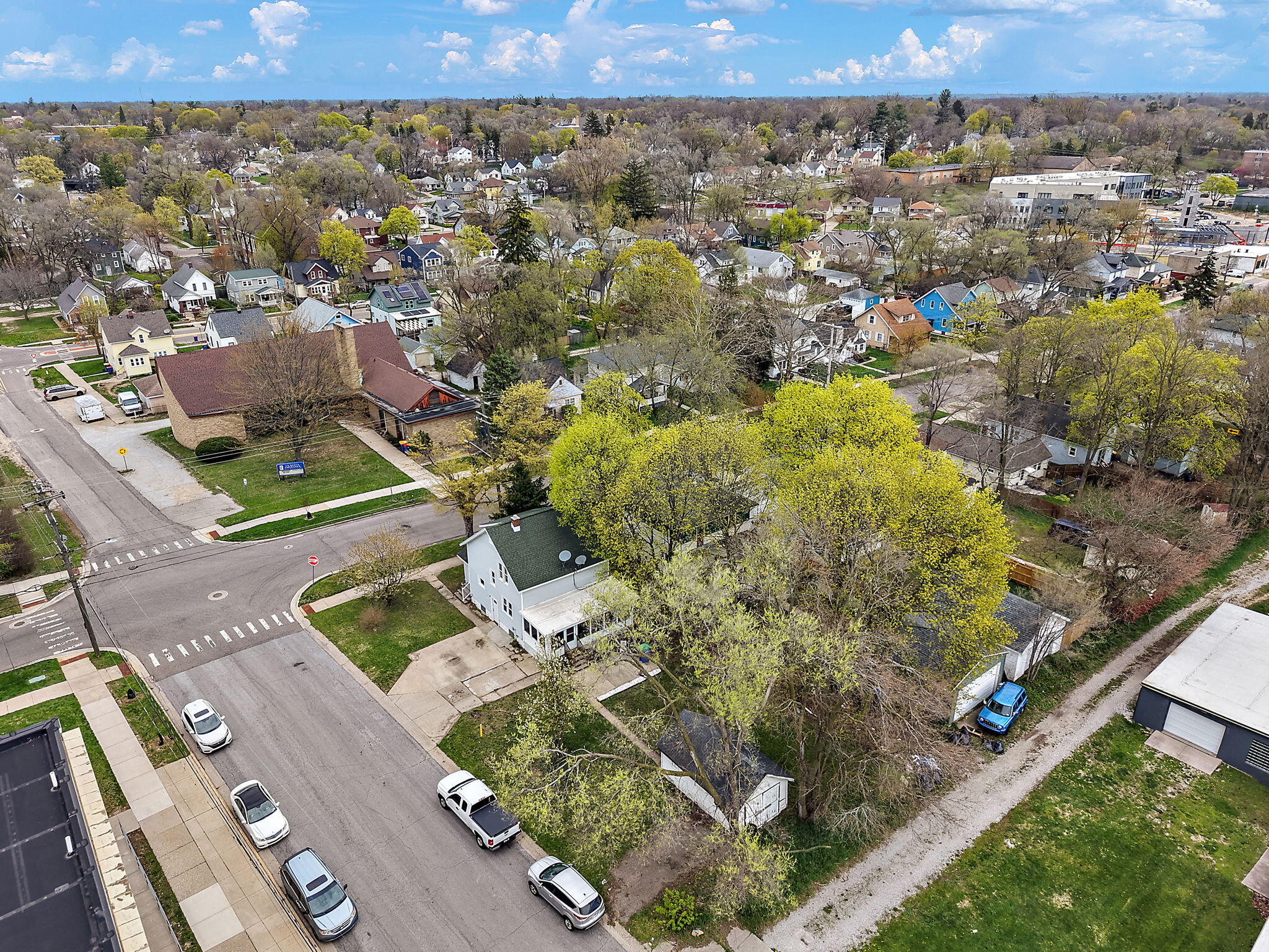 1000 Evergreen Street SE Grand Rapids MI 49507