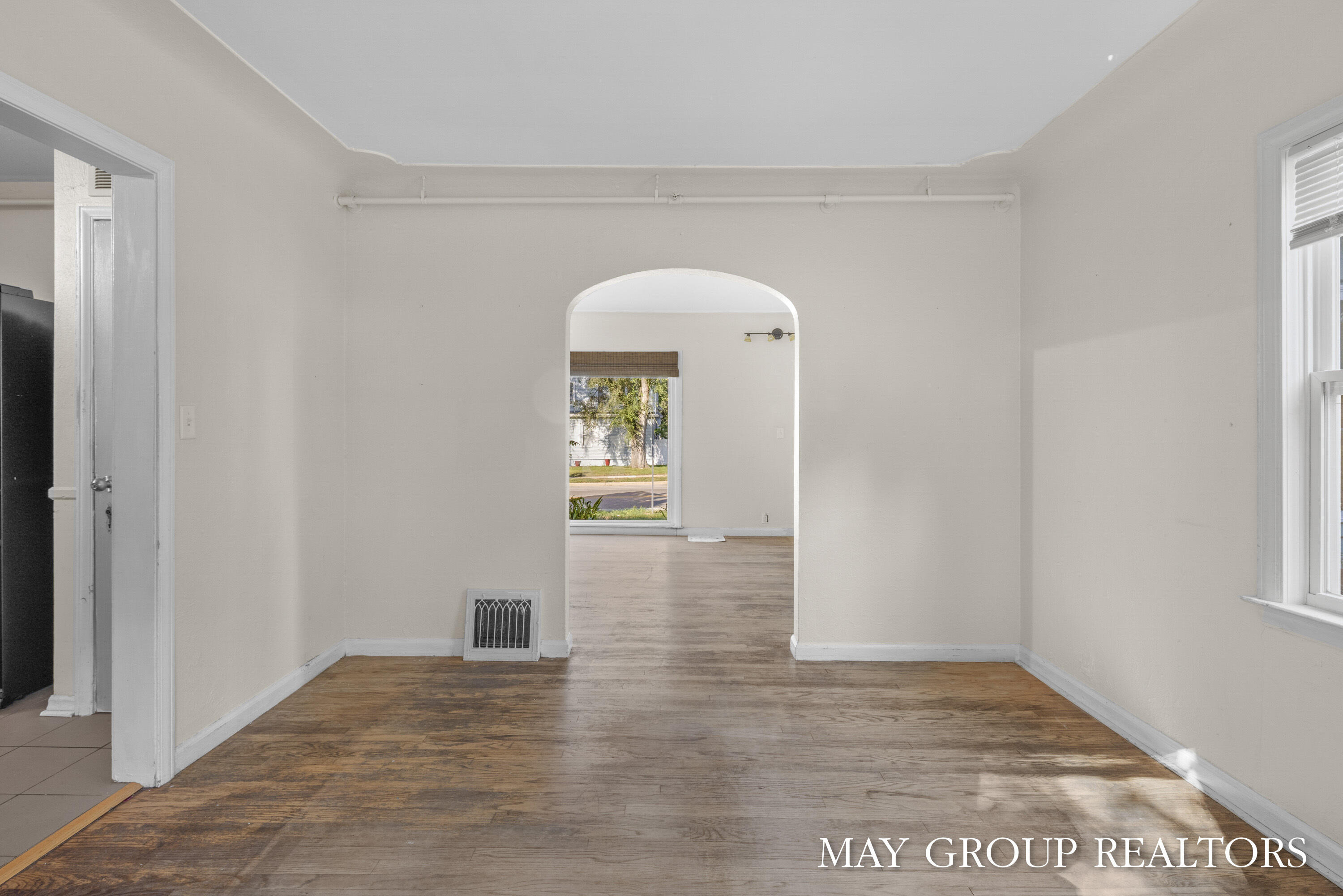 1820 Eastern Avenue SE Grand Rapids MI 49507