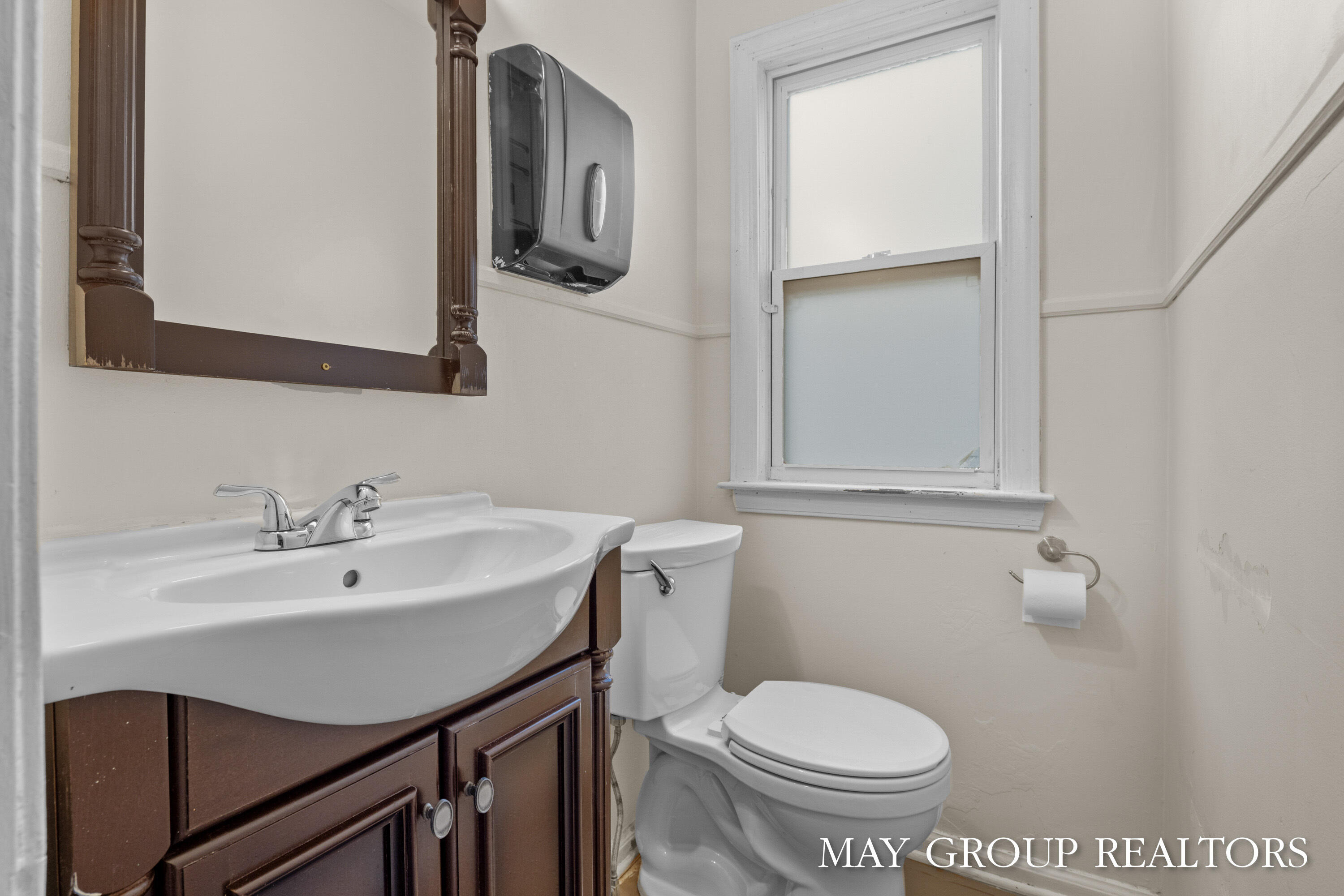 1820 Eastern Avenue SE Grand Rapids MI 49507