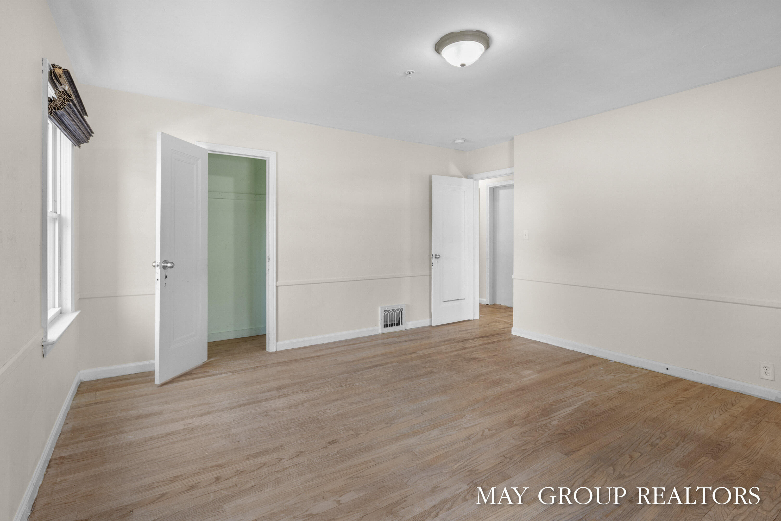 1820 Eastern Avenue SE Grand Rapids MI 49507