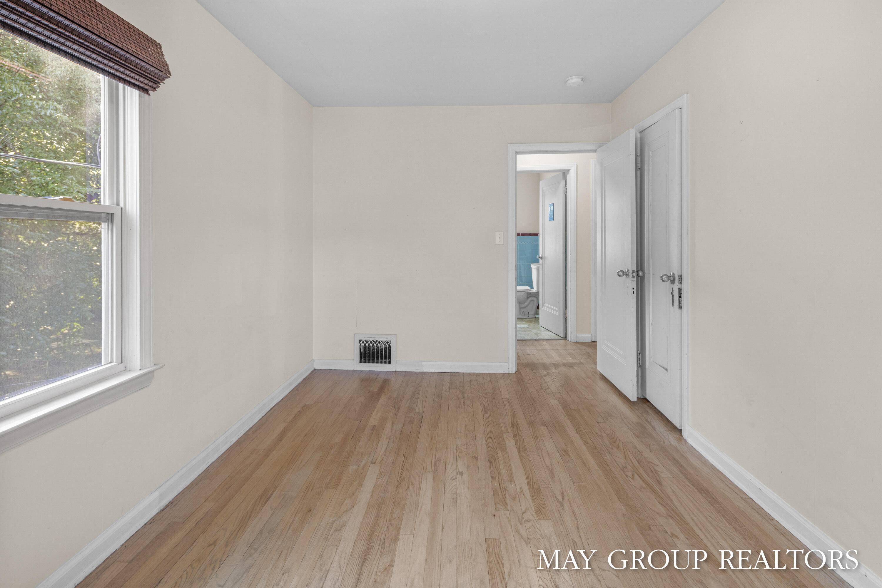 1820 Eastern Avenue SE Grand Rapids MI 49507