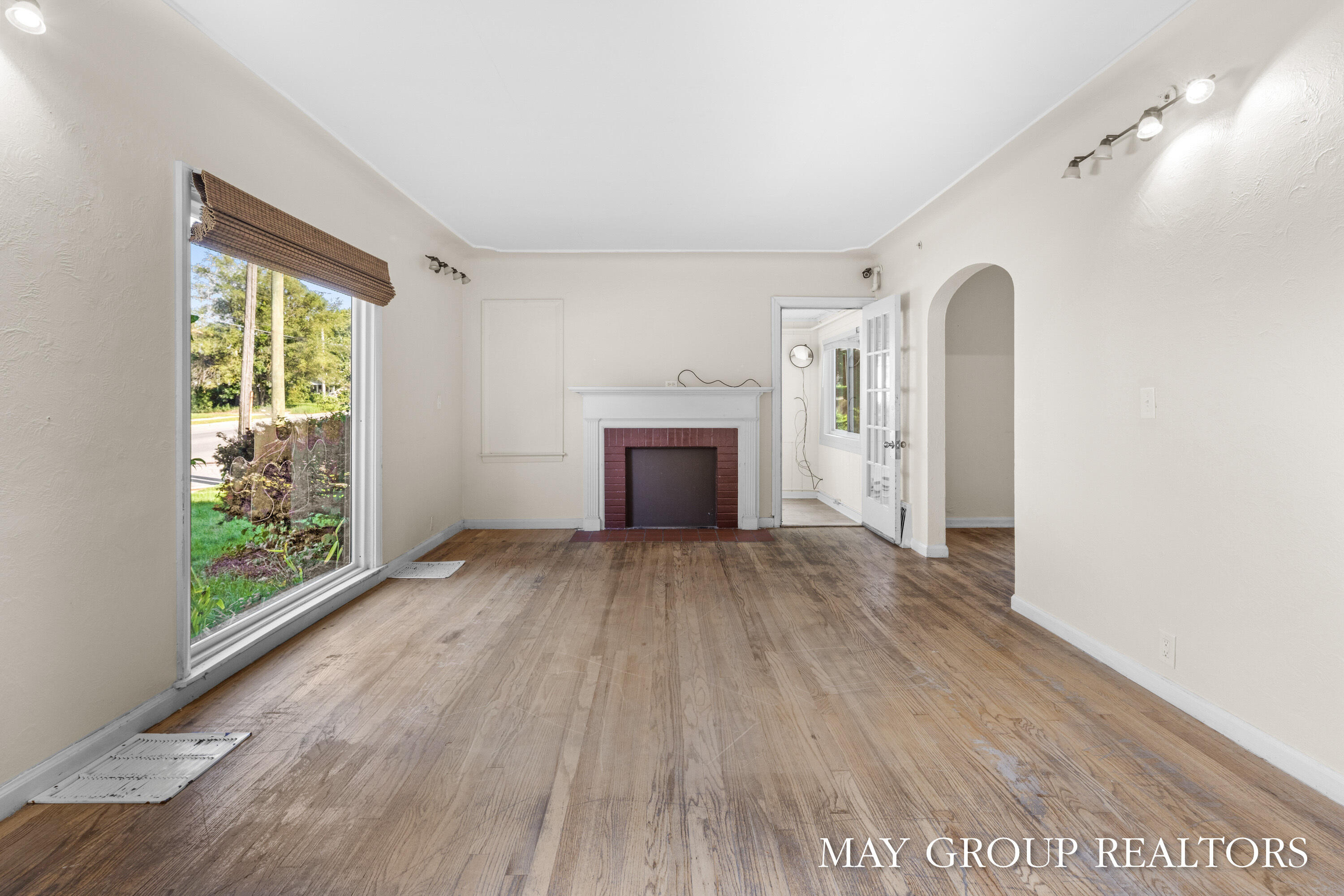 1820 Eastern Avenue SE Grand Rapids MI 49507