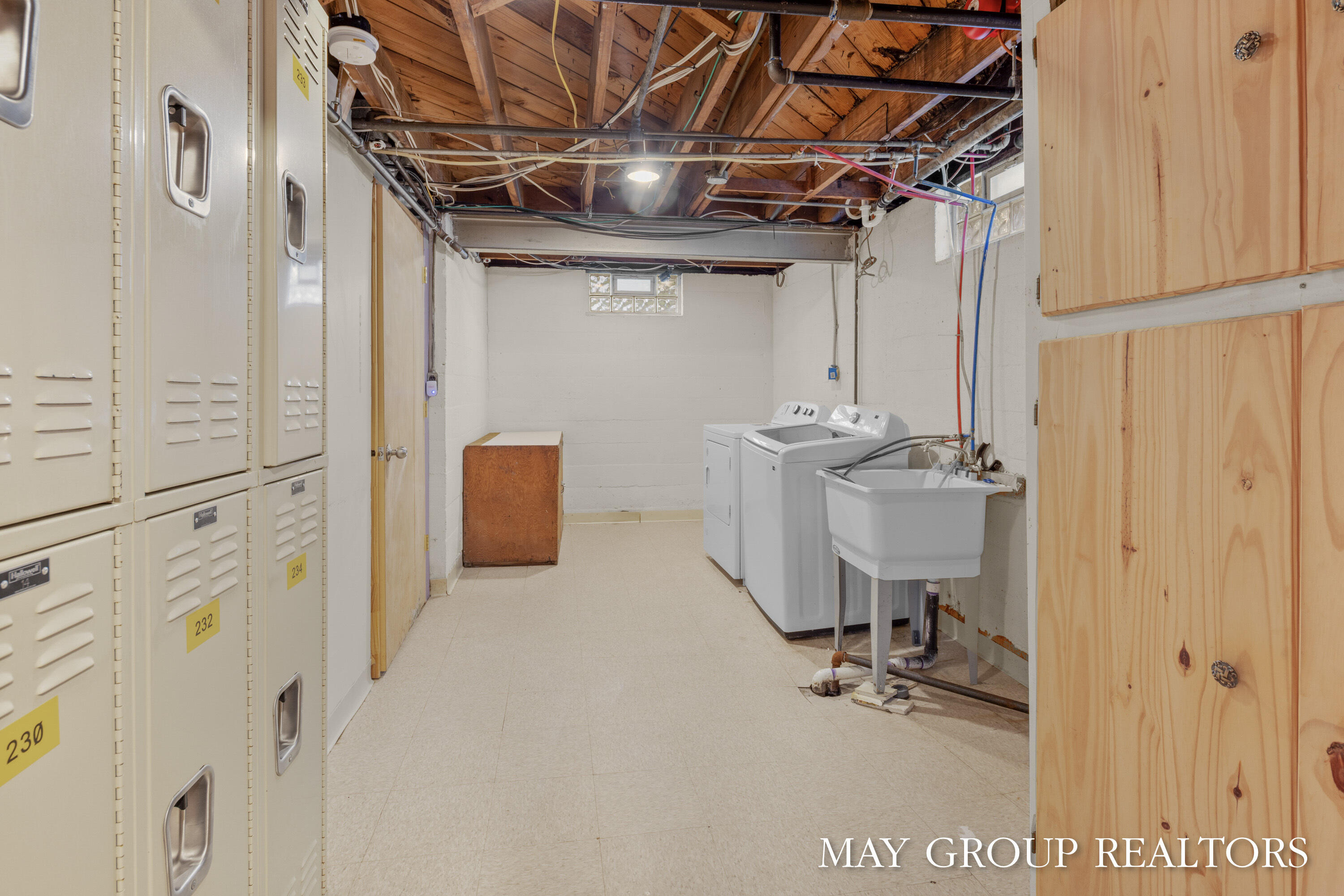 1820 Eastern Avenue SE Grand Rapids MI 49507