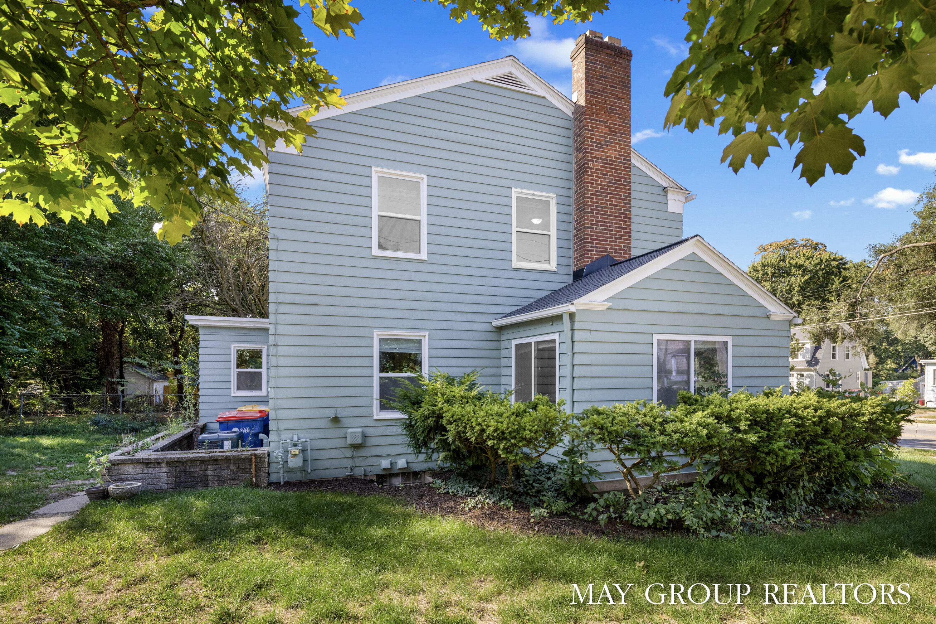 1820 Eastern Avenue SE Grand Rapids MI 49507