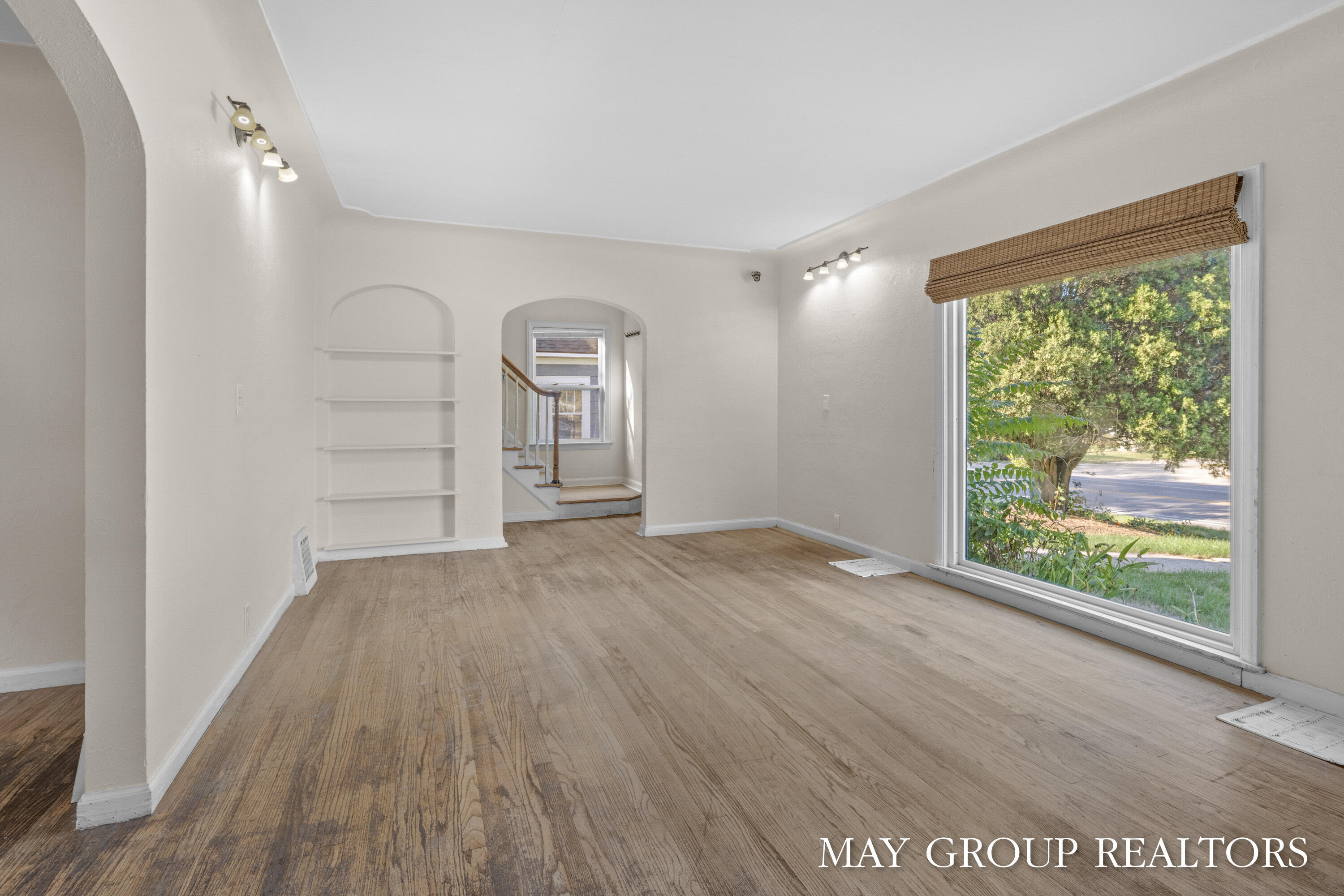 1820 Eastern Avenue SE Grand Rapids MI 49507