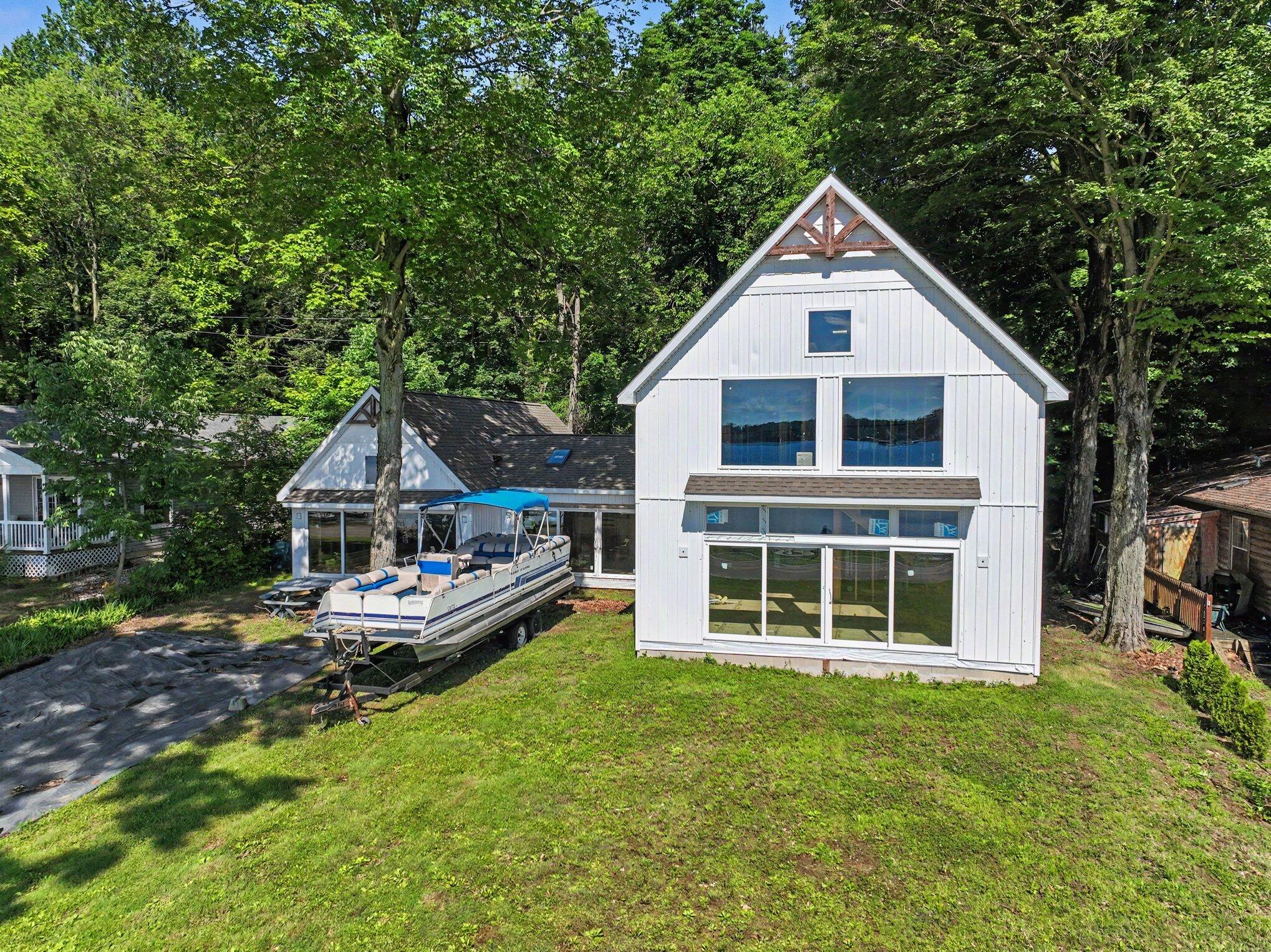 50756 Garrett Road Dowagiac MI 49047