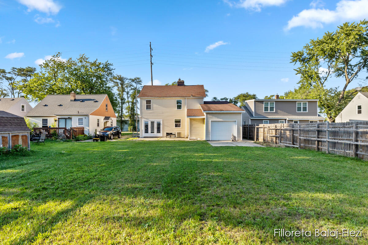 104 Colrain Street SE Grand Rapids MI 49548