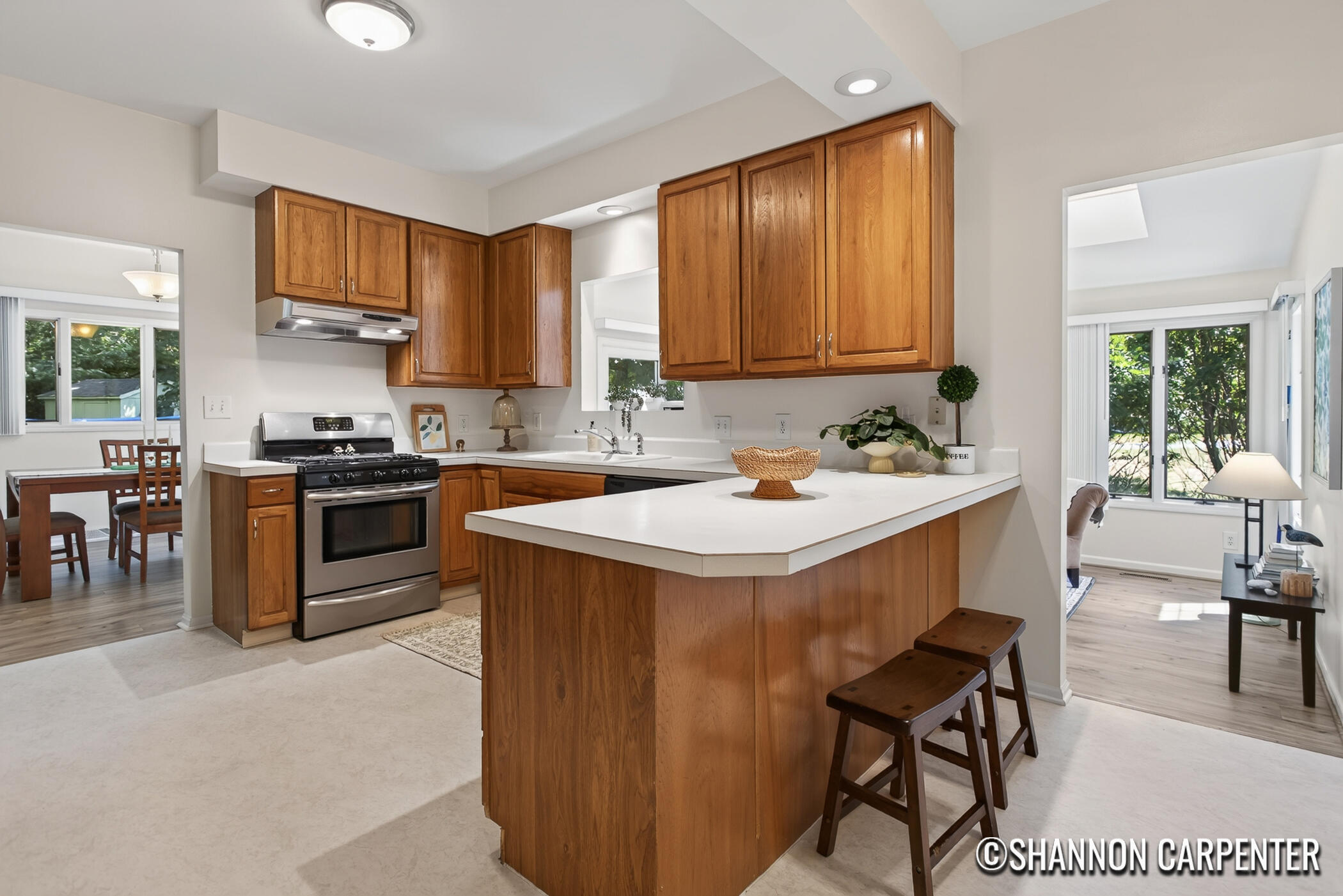2620 Riverside Drive NE Grand Rapids MI 49505