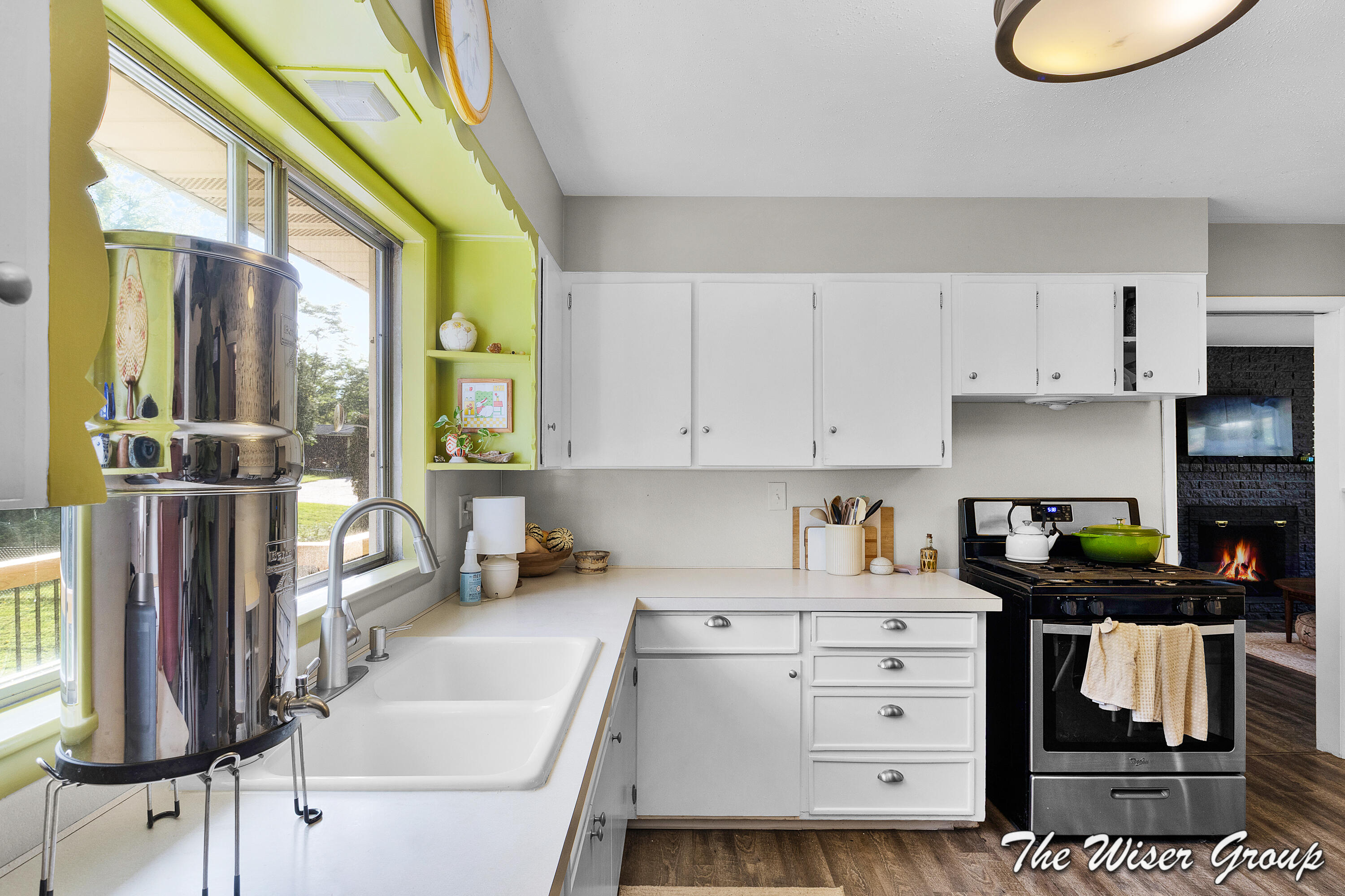 1910 Knapp Street NE Grand Rapids MI 49505