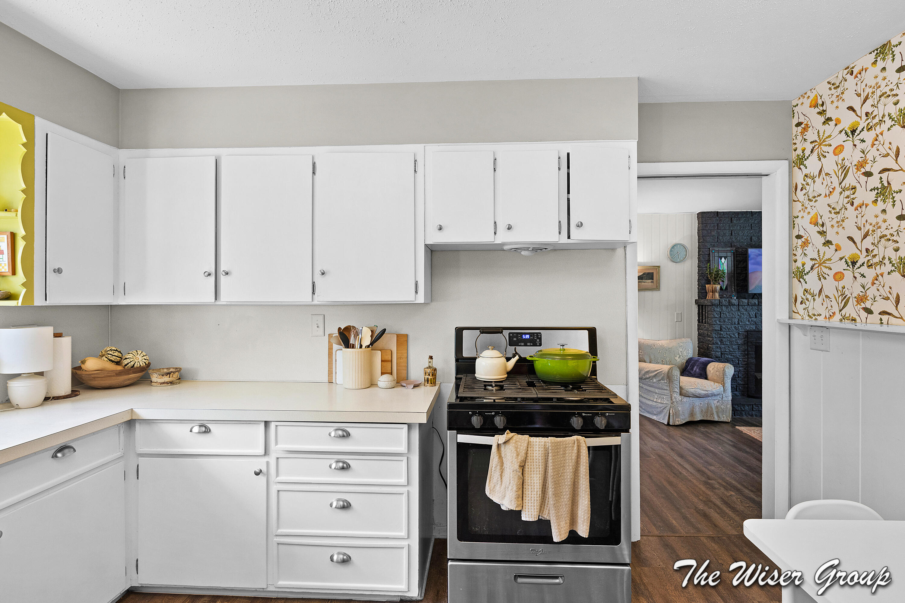 1910 Knapp Street NE Grand Rapids MI 49505