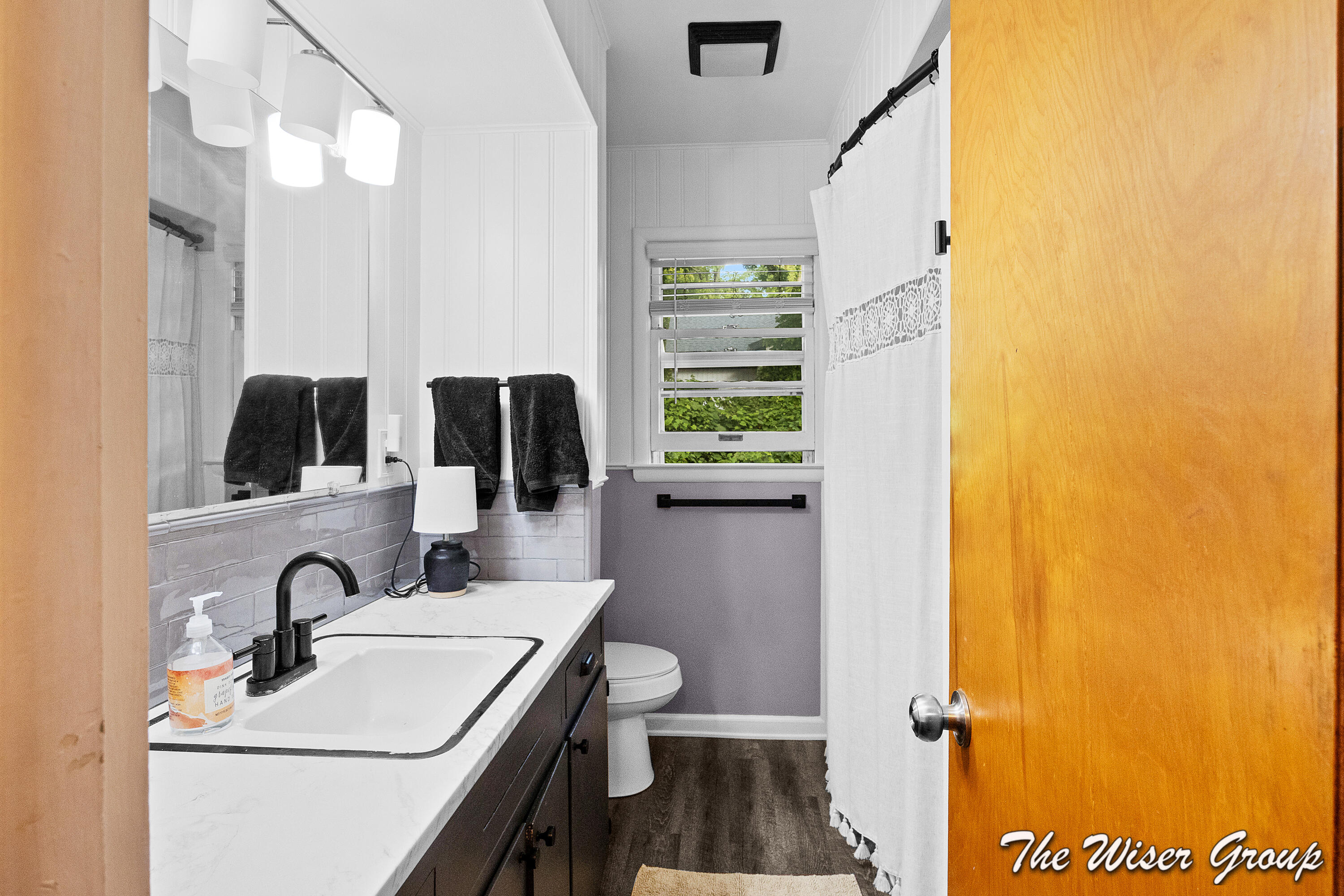 1910 Knapp Street NE Grand Rapids MI 49505